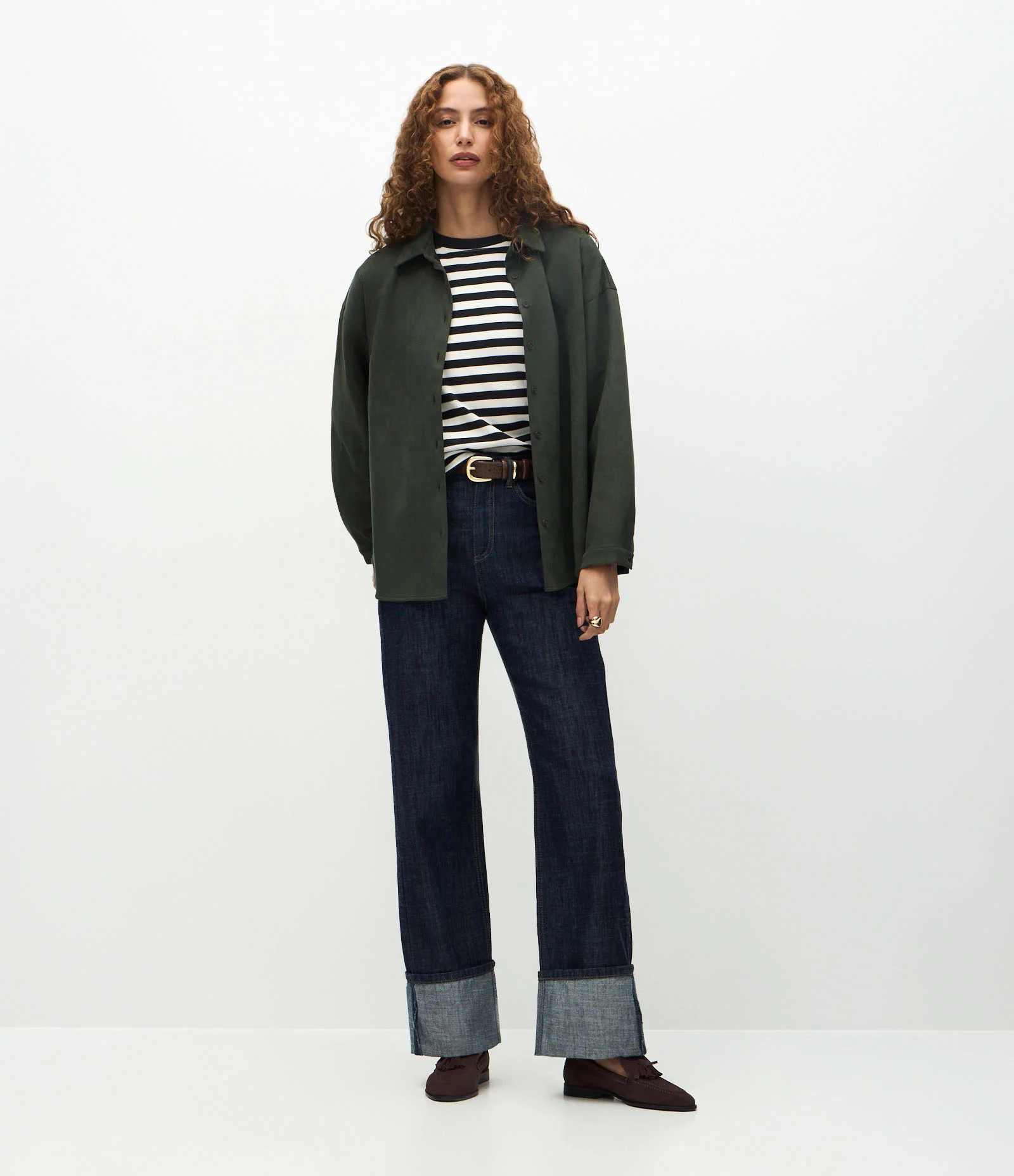 Camisa Oversized em Suede com Mangas Longas Verde 2