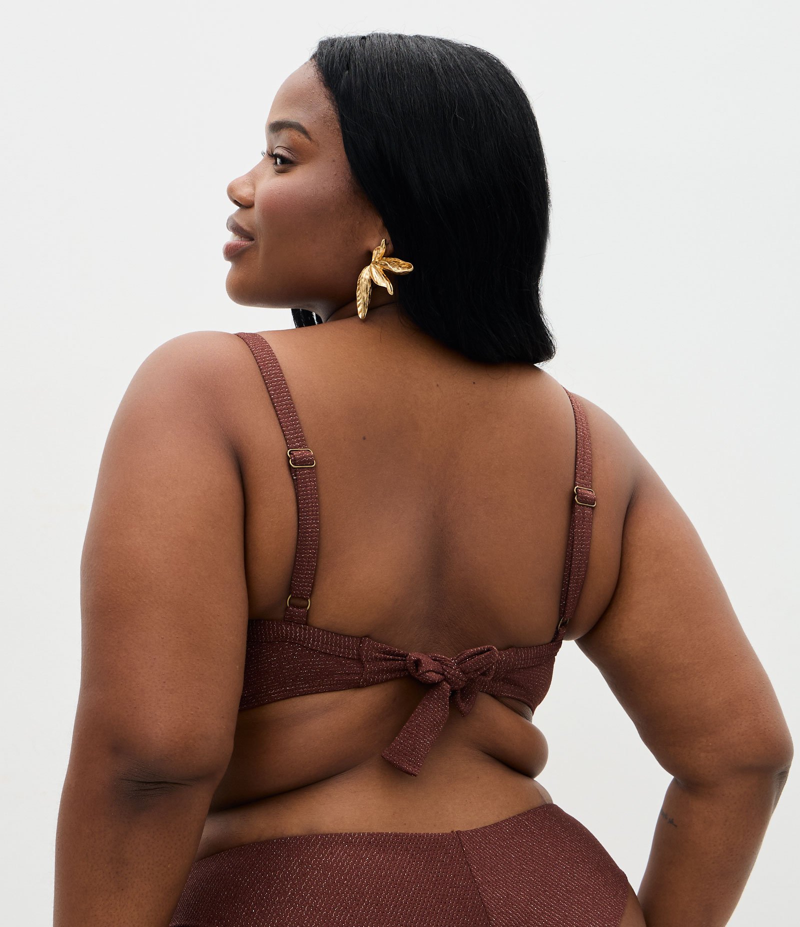 Biquini Top com Fio Metalizado e Texturizado Curve & Plus Size Marrom 4