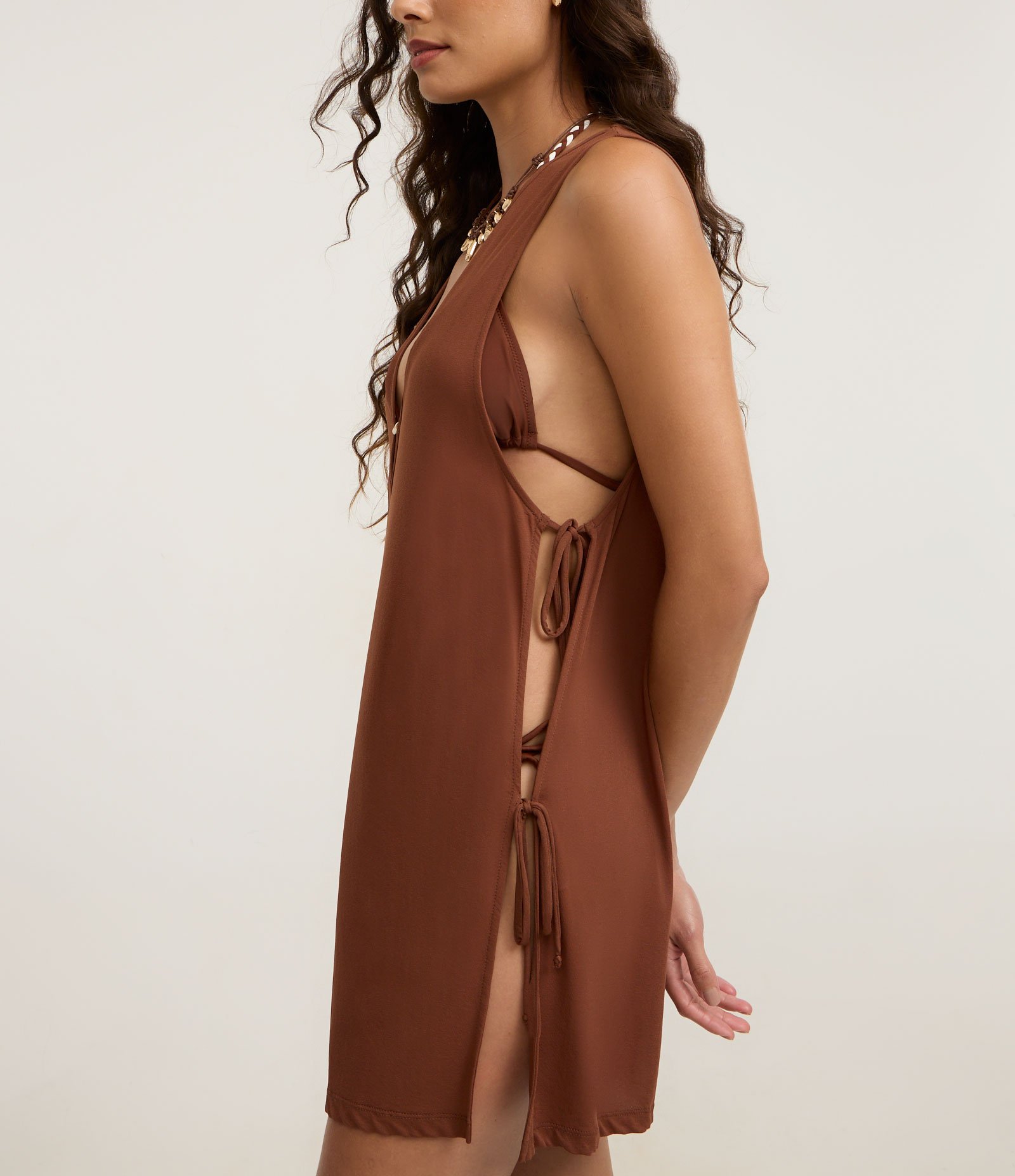 Saída de Praia Vestido Bata em Poliamida com Amarração Marrom 2