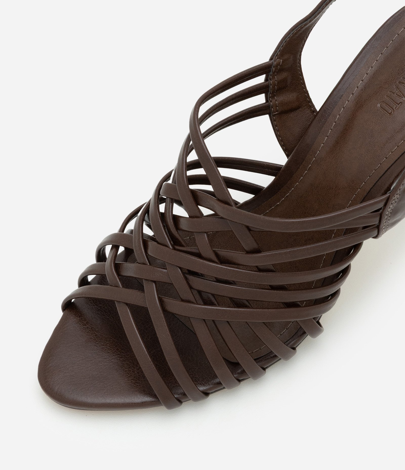 Sandália em PU com Cabedal de Tiras Entrelaçadas Marrom 3