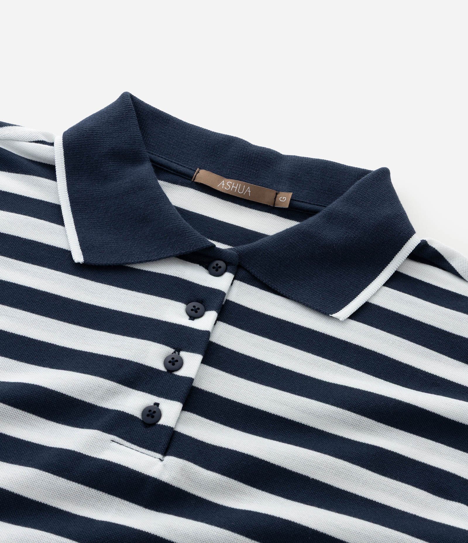 Blusa Boxy em Malha Piquet Listrada e com Gola Polo Curve & Plus Size Azul 5