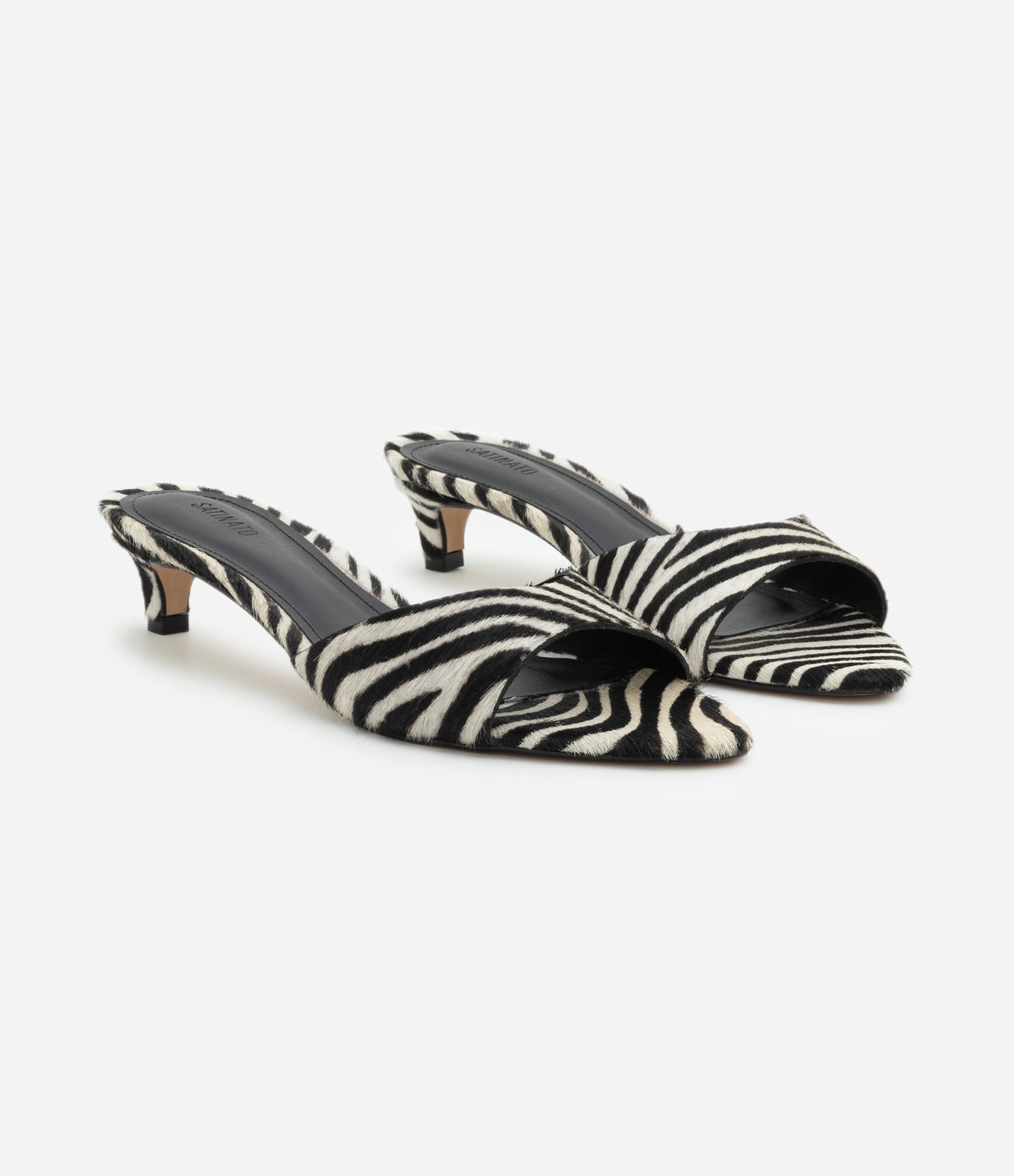 Sandália Mule em Couro com Estampa de Zebra Preto/Branco 2