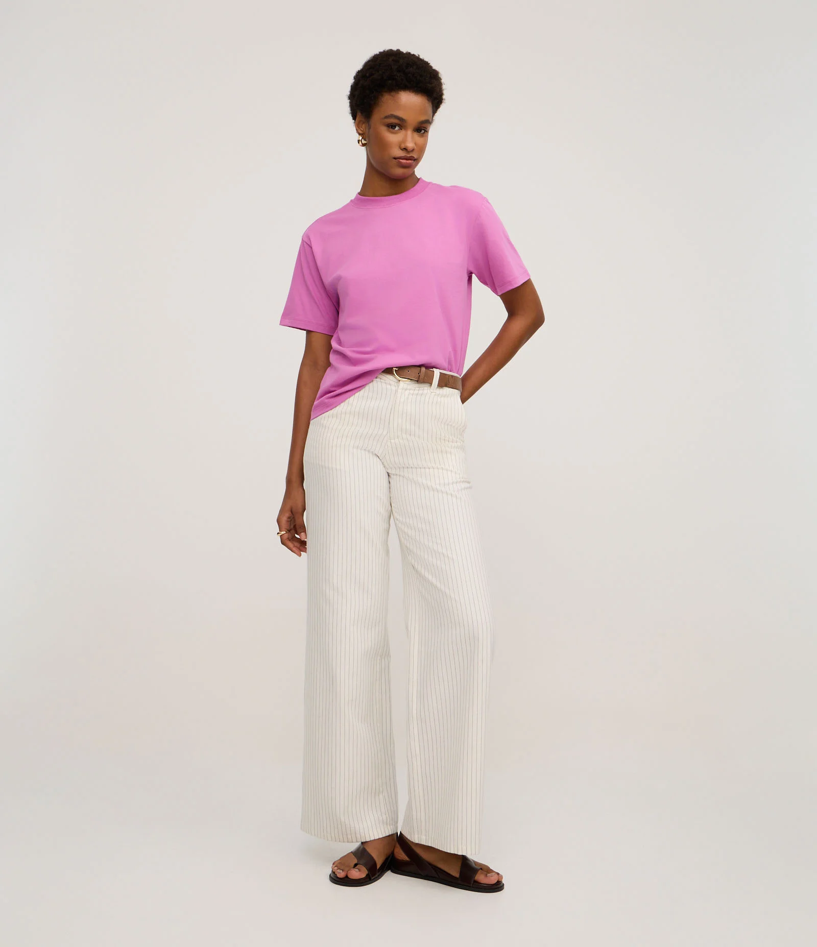 Camiseta em Algodão com Gola Redonda Lilás 2