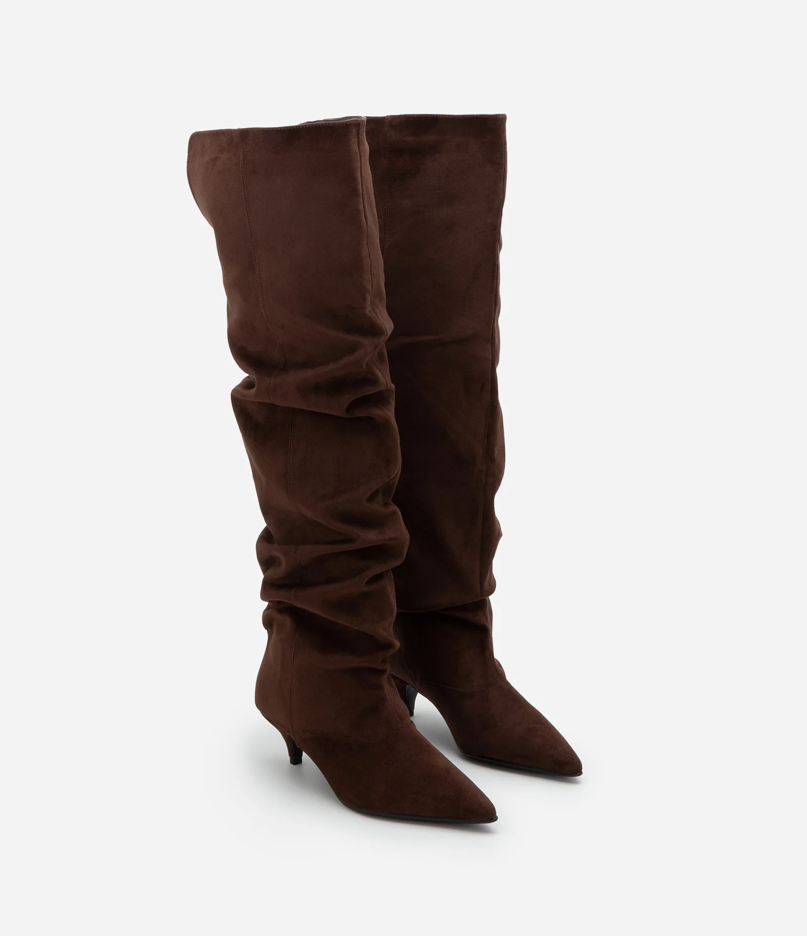 Bota Over The Knee em Suede com Caimento Franzido Marrom 4