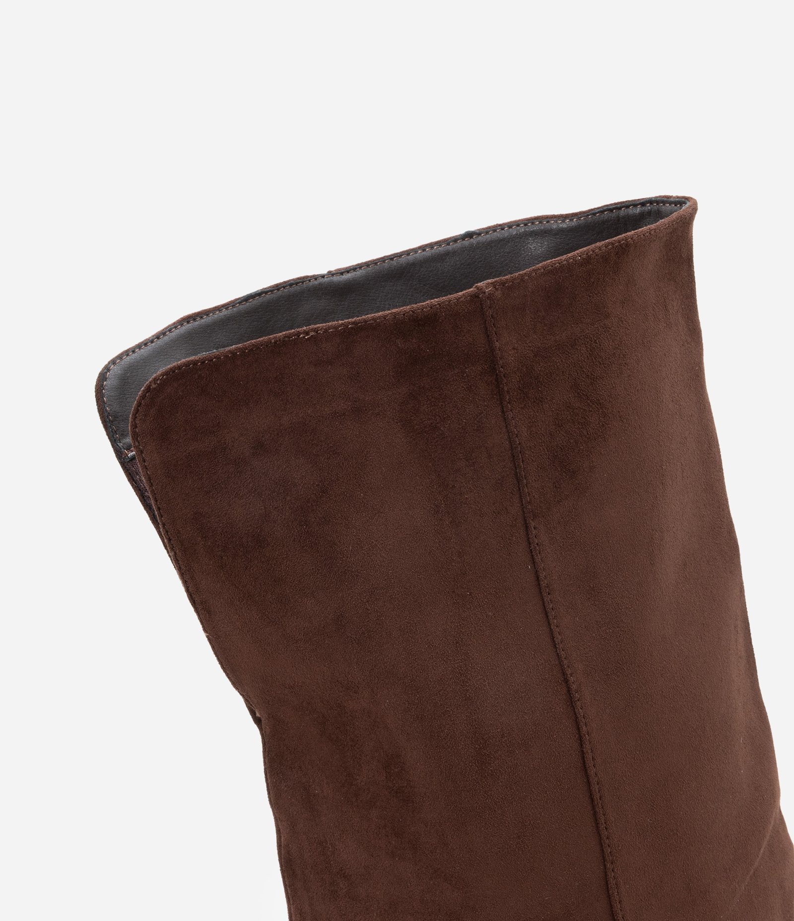 Bota Over The Knee em Suede com Caimento Franzido Marrom 5