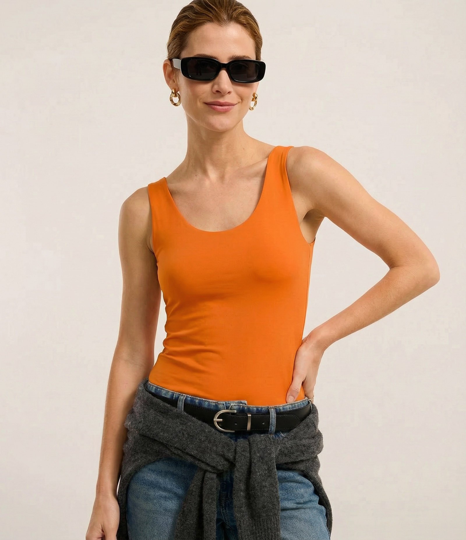 Blusa em Poliamida com Decote U e Alça Larga Laranja 1