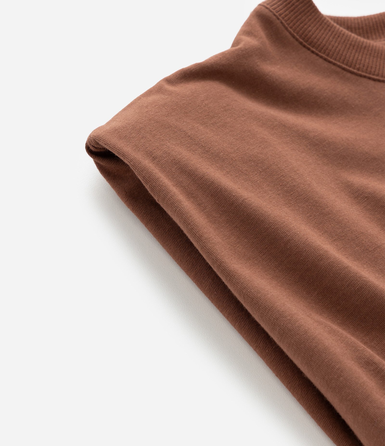 Blusa Regata Muscle com Barra Larga e Franzido Curve & Plus Size Marrom 6