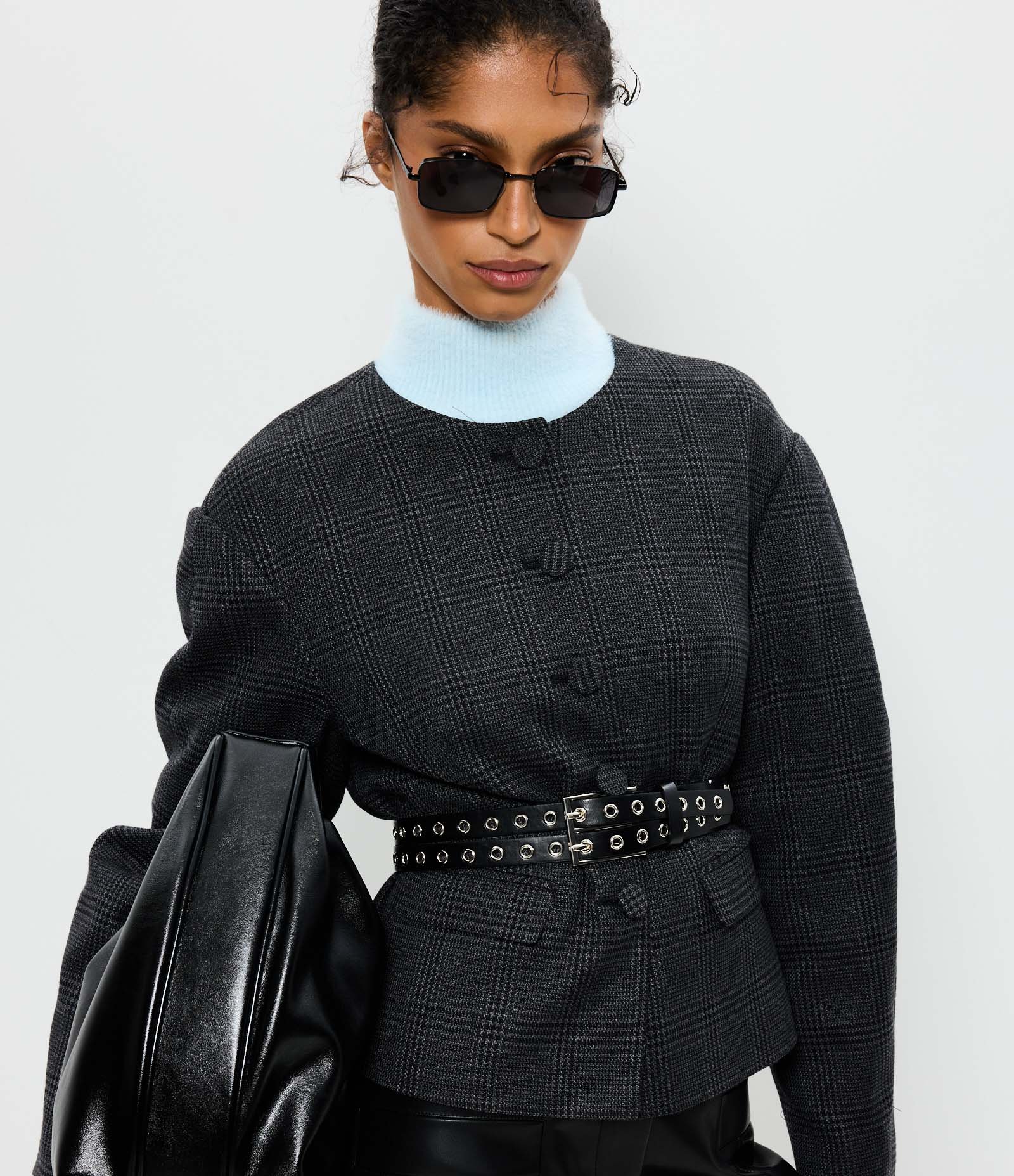 Blazer Alfaiatado Xadrez com Manga Balonê Preto 1