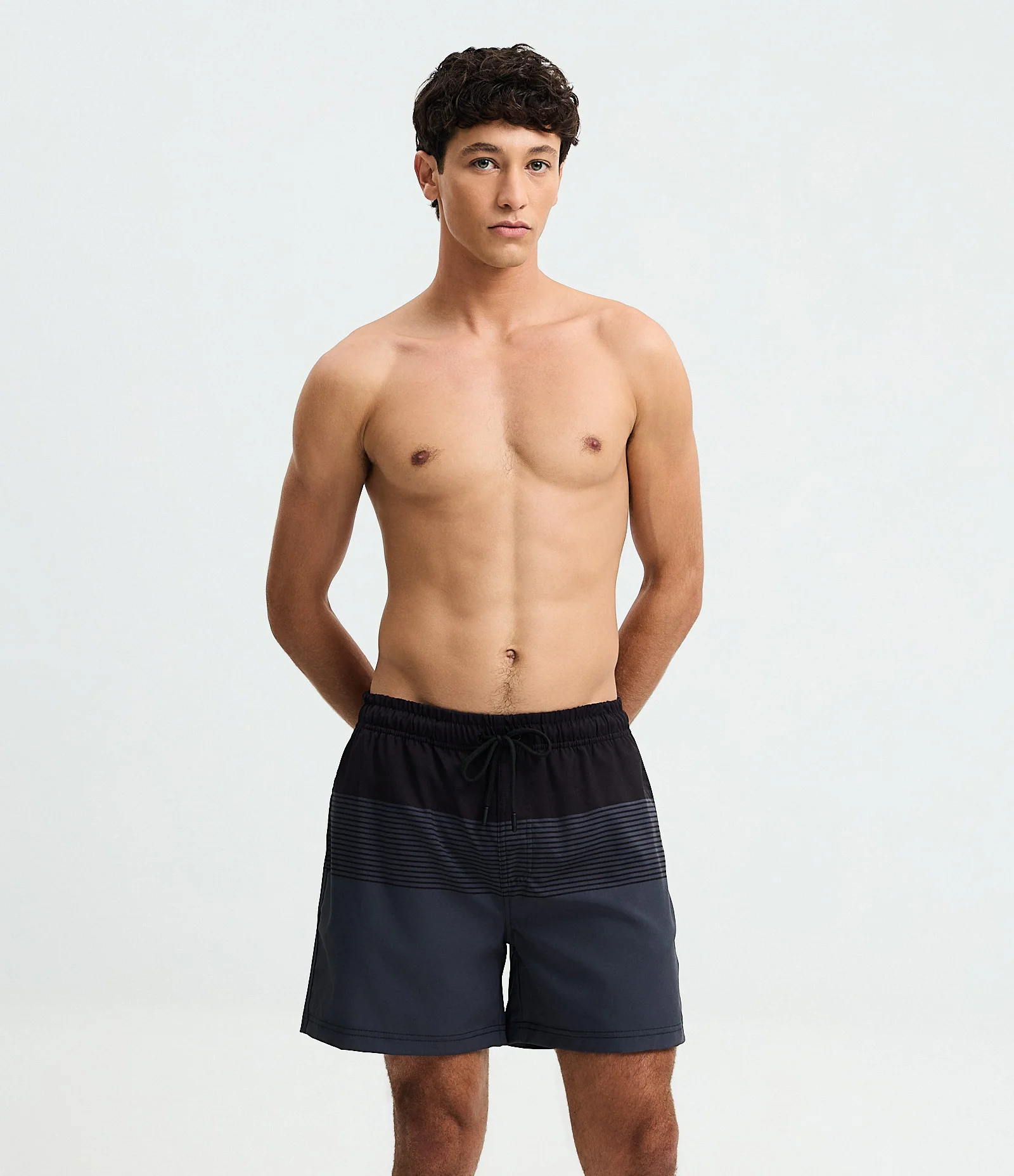 Bermuda de Banho em Microfibra com Estampa em Blocos Preto 1