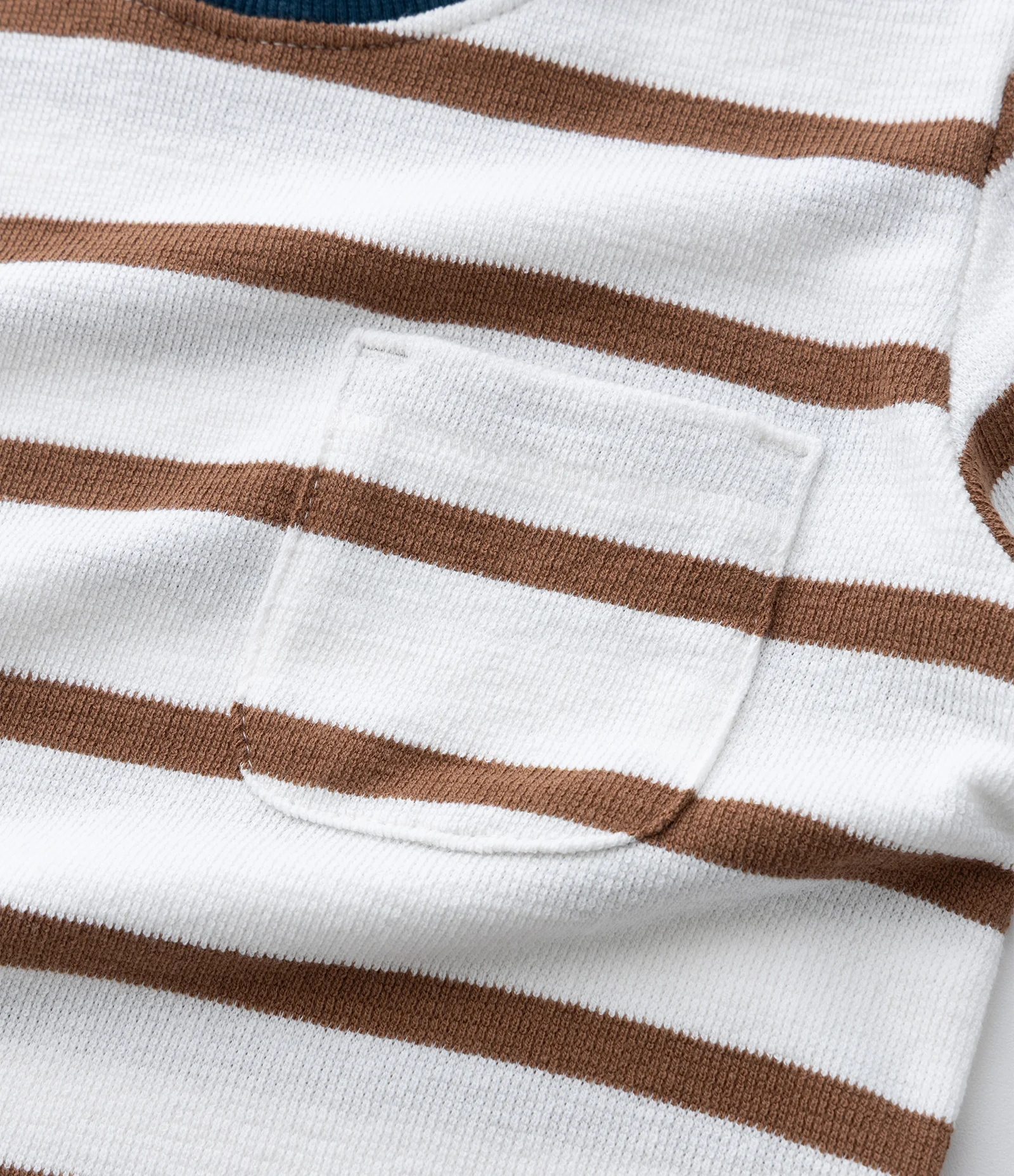 Camiseta Infantil Comfort Listrada com Bolso – Tam 1 a 5/6 Anos Marrom/Branco 4