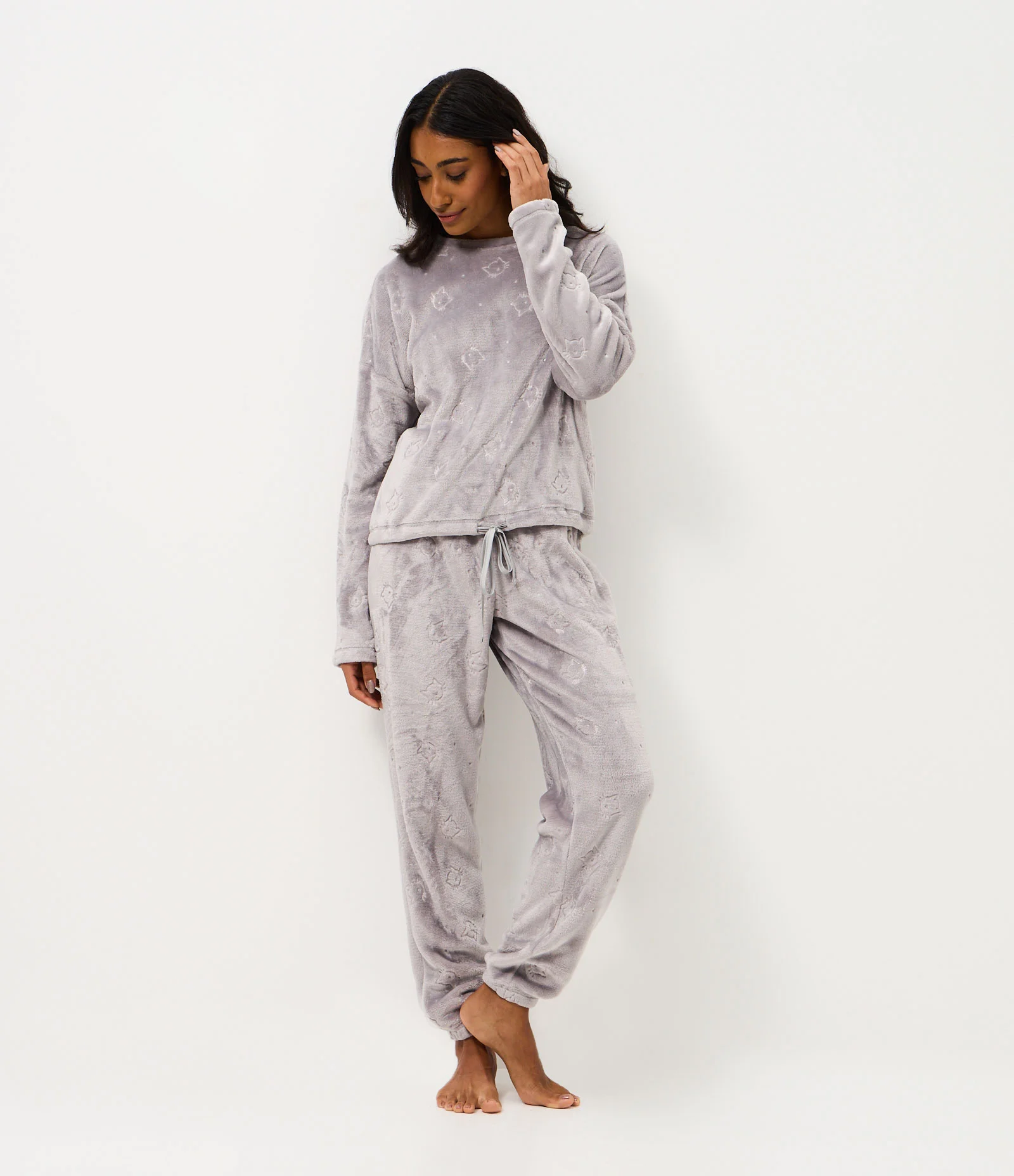 Pijama Longo em Fleece com Textura de Gatinhos Cinza 1