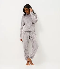 Pijama Longo em Fleece com Textura de Gatinhos