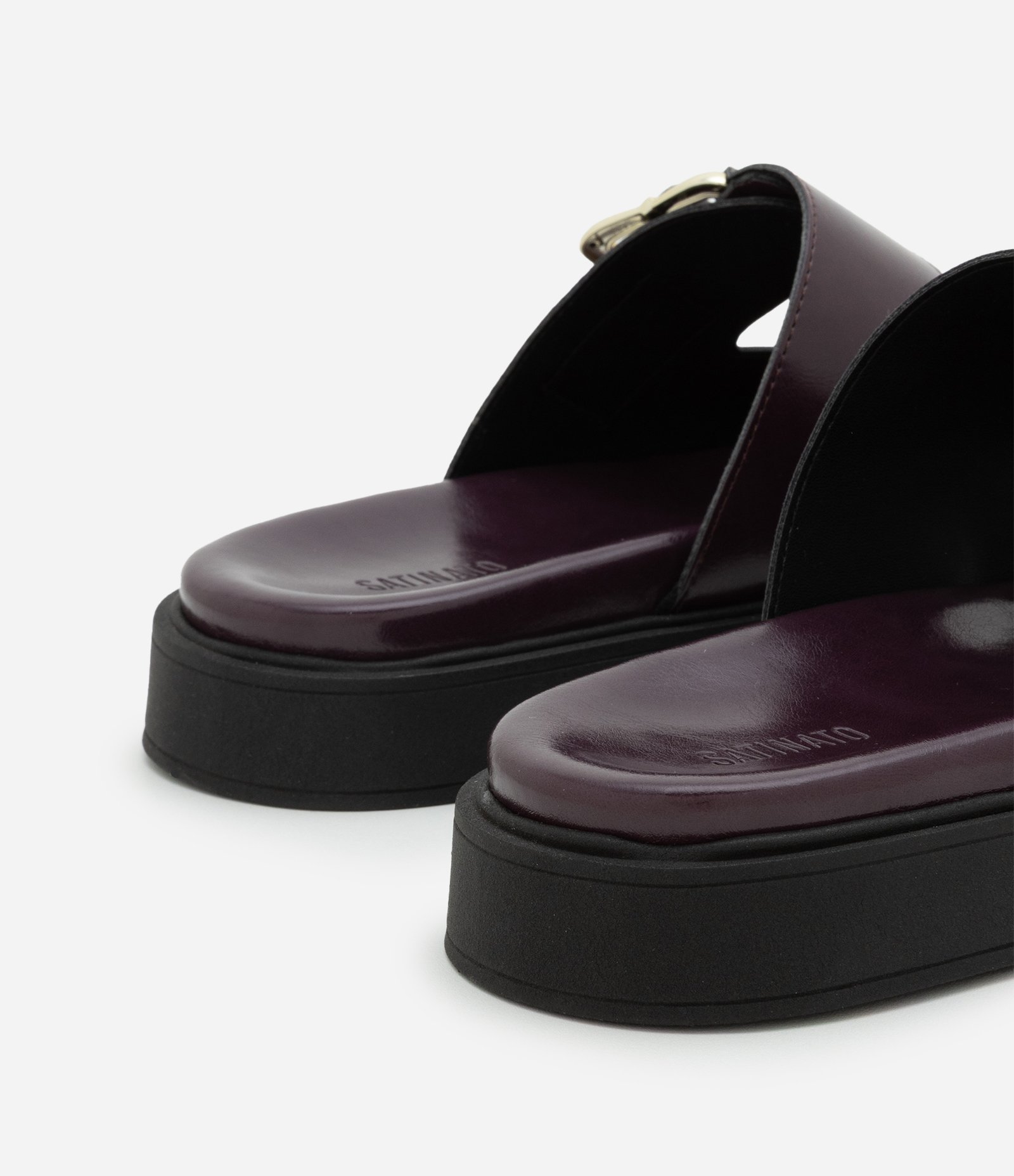 Rasteira Slide em PU com Tira Dupla e Fivela Vinho 4