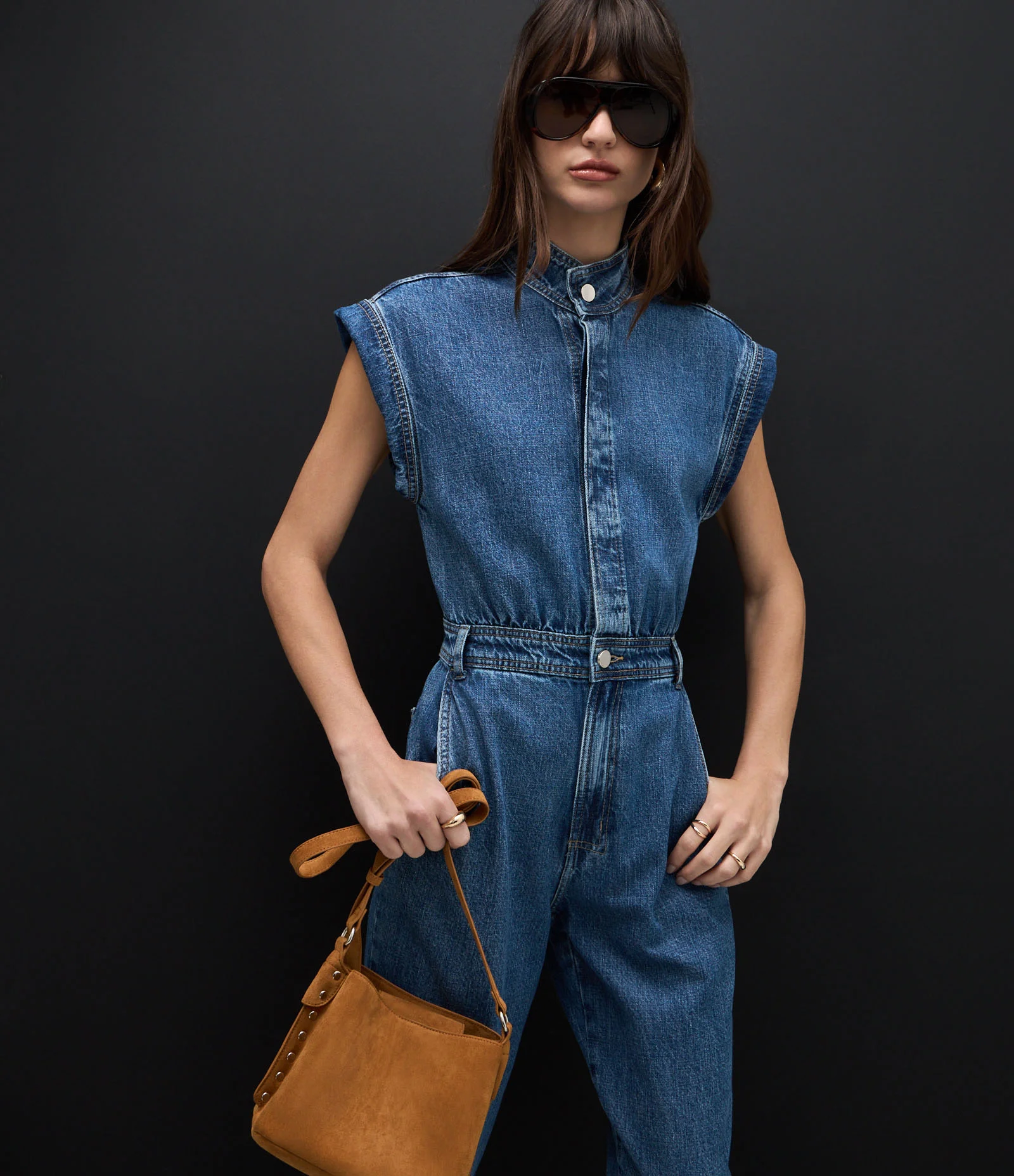 Macacão Utilitário em Jeans com Gola Padre e Cintura Ajustada Azul 4