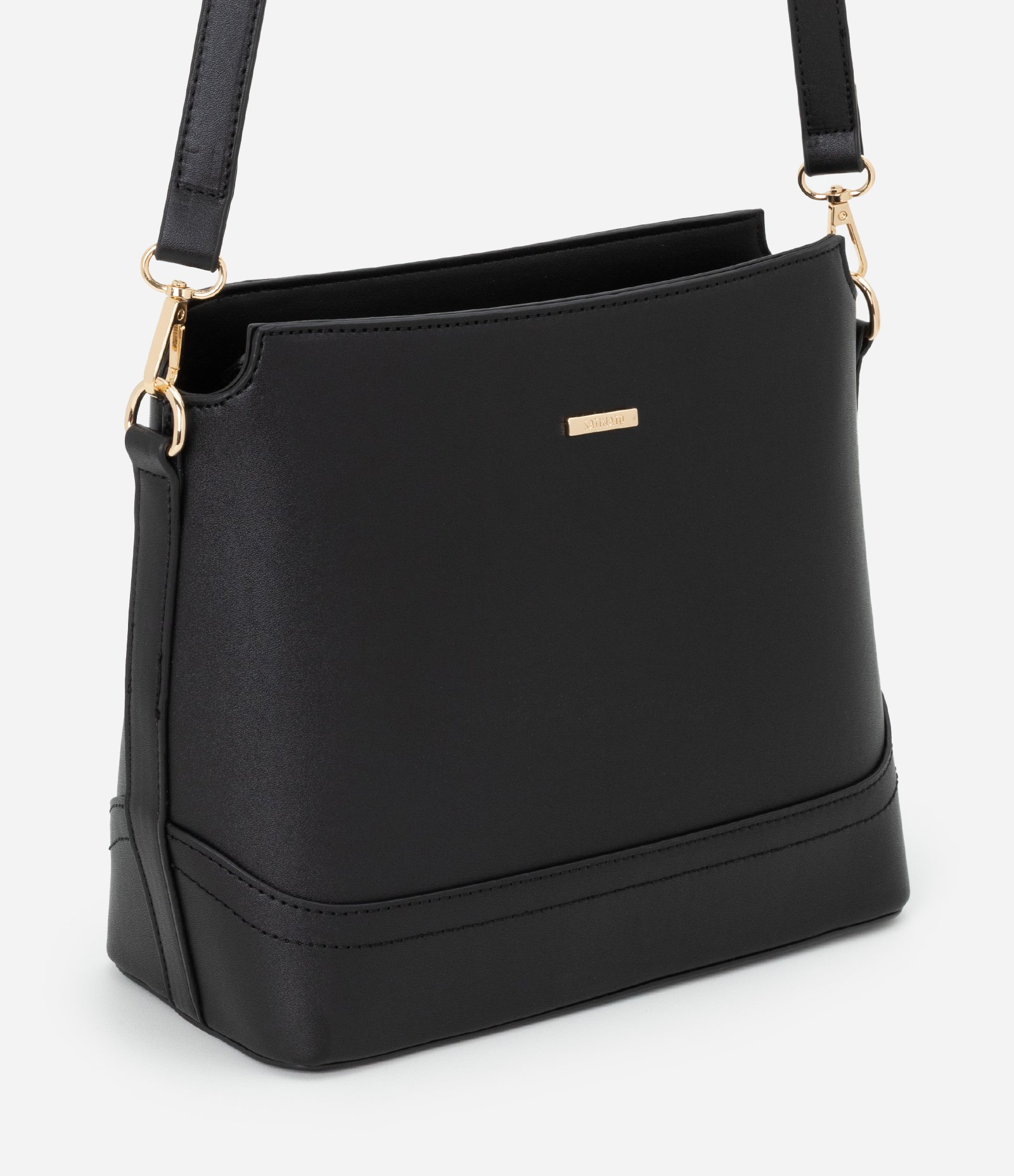Bolsa Pequena em Material Sintético com Detalhes Metalizados Preto 1