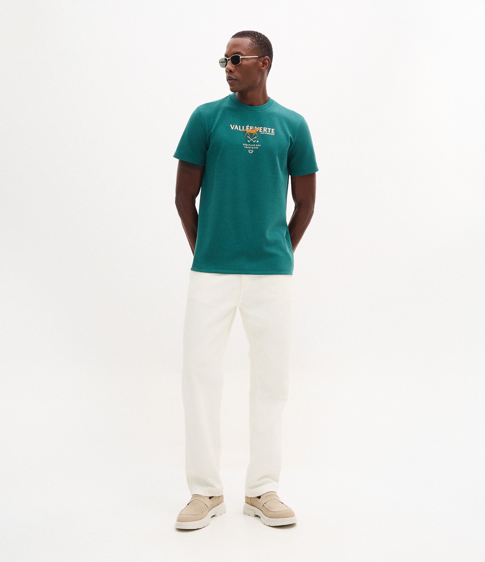 Camiseta Manga Curta em Algodão com Estampa de Cavalo Verde 2