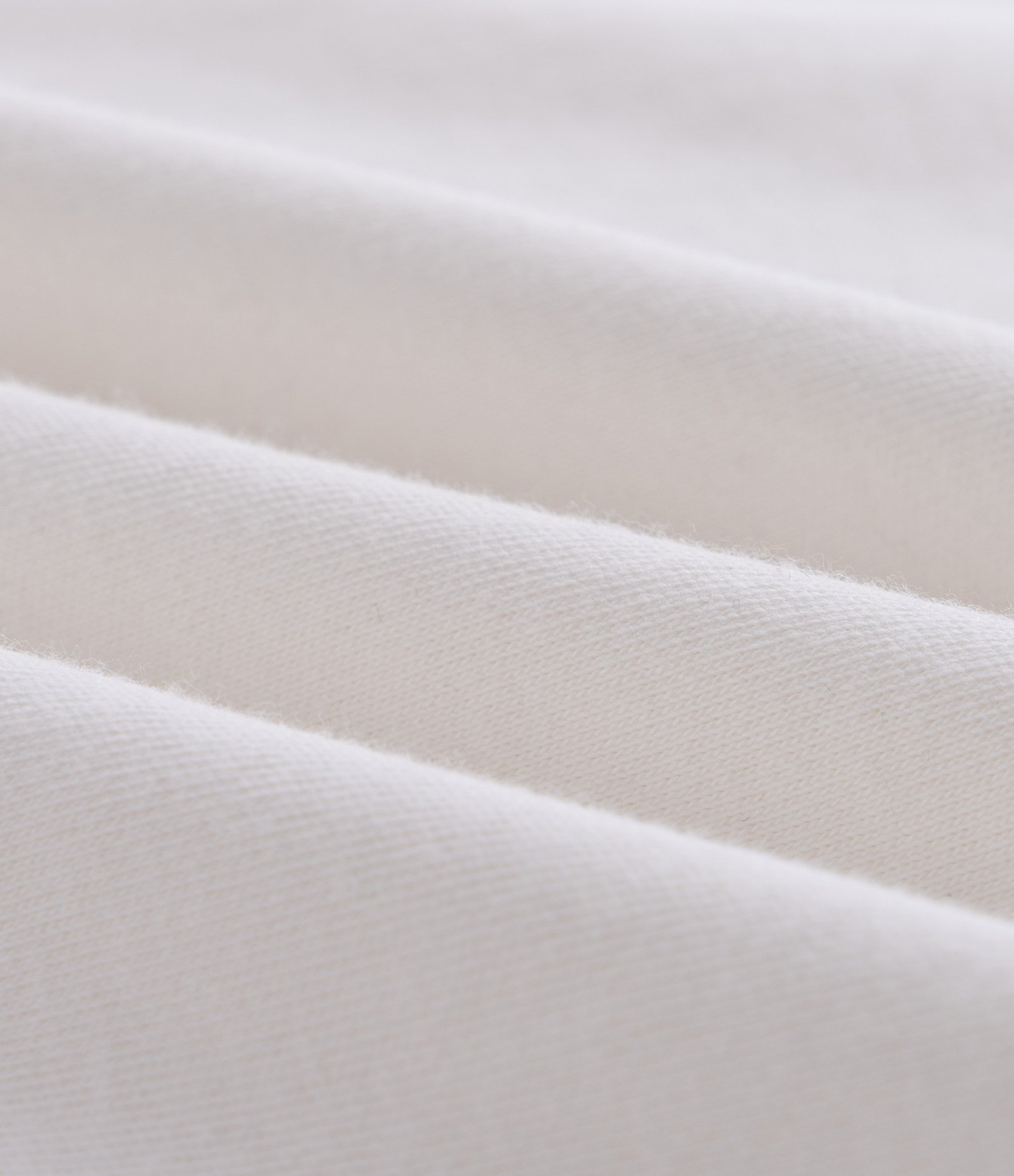 Camiseta Manga Curta com Selos Bordados Branco 3