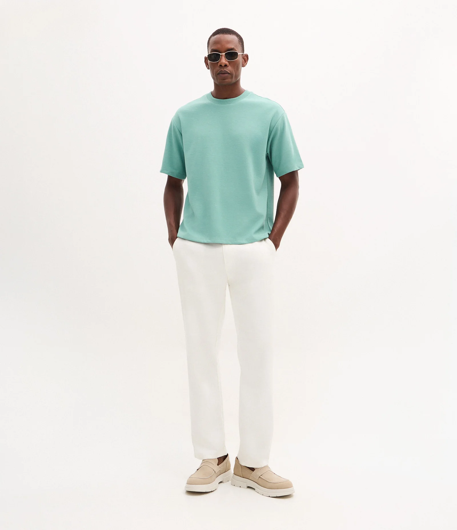 Camiseta Boxy em Suedine com Estampa nas Costas Azul 2