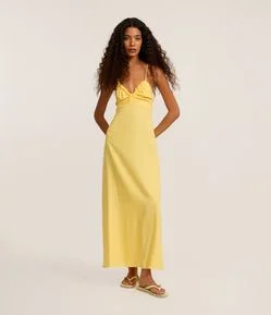 Vestido Long Midi em Viscolinho com Franzido e Aviamento