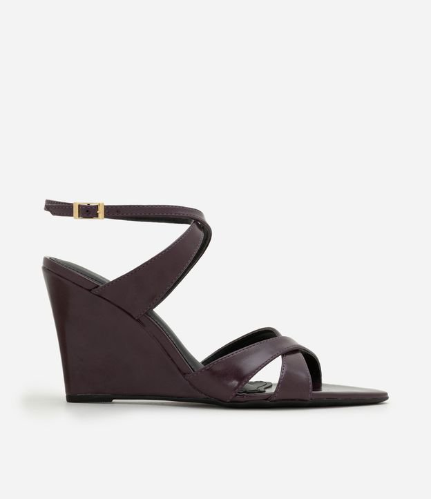 Cor: Vinho | Tamanho: 36