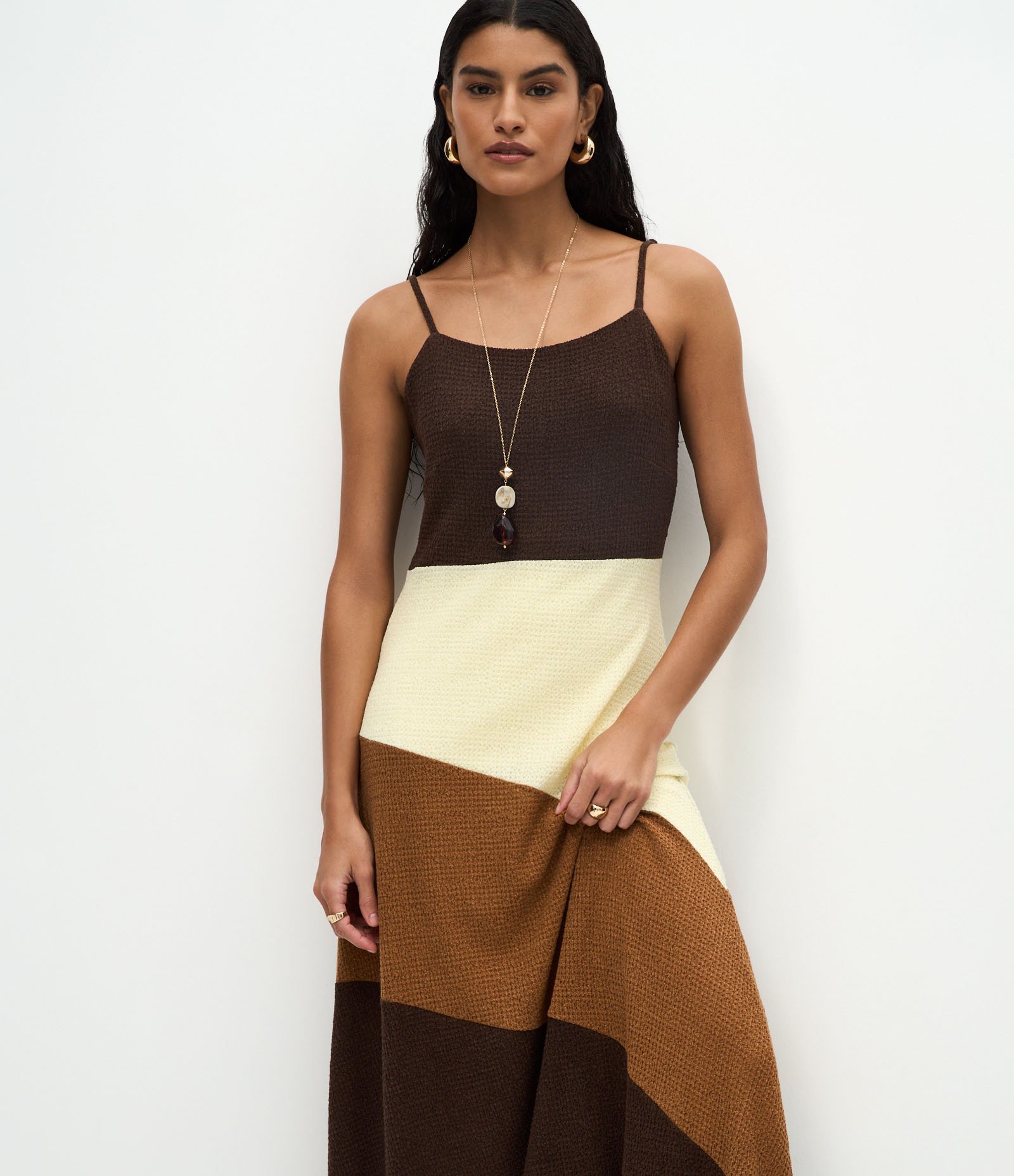 Vestido Longo Tricot Tricolor com Decote Quadrado Marrom 2