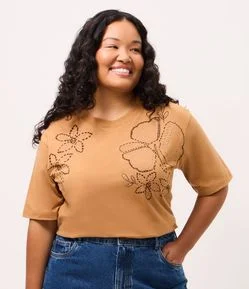 Blusa Boxy em Algodão com Estampa Floral e Tachinhas Curve & Plus Size