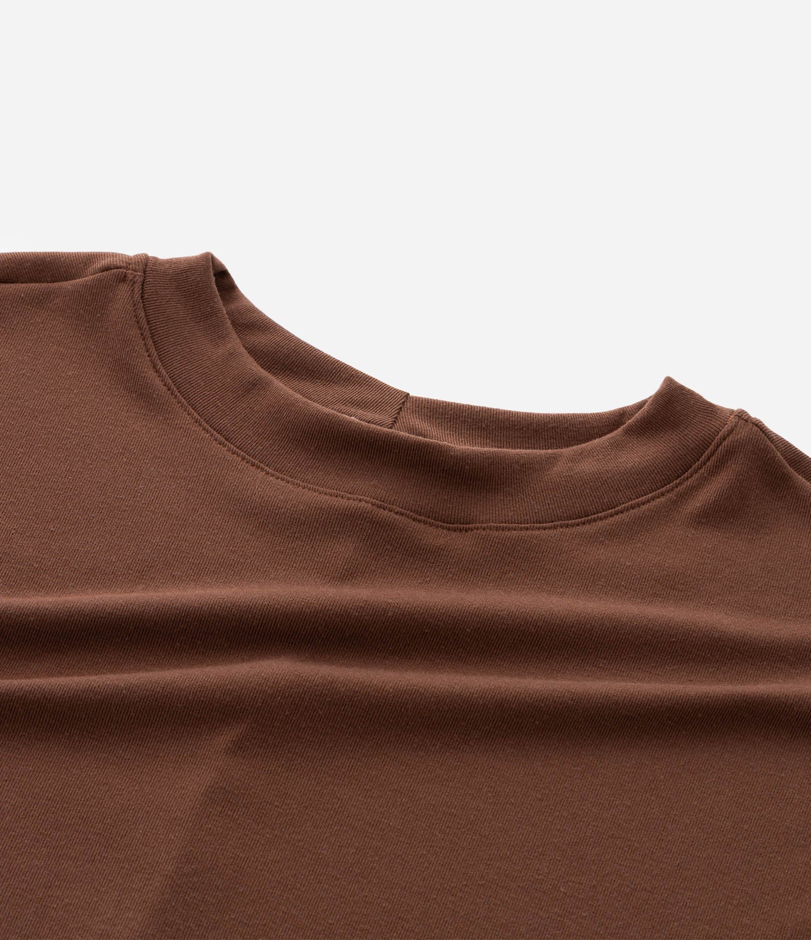 Blusa Básica em Ribana e sem Cava Curve & Plus Size Marrom 4