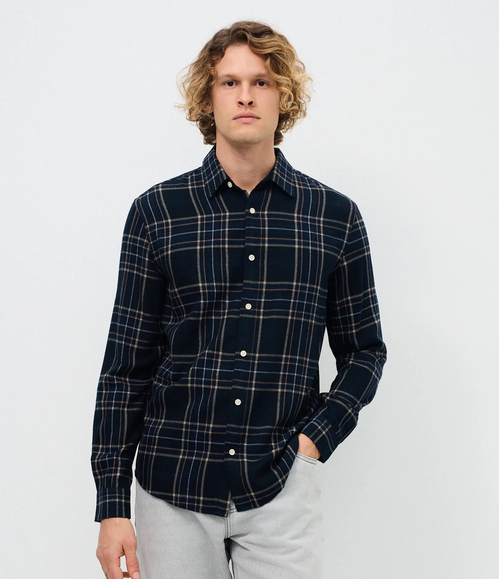 Camisa Manga Longa em Flanela com Estampa Xadrez Azul 2