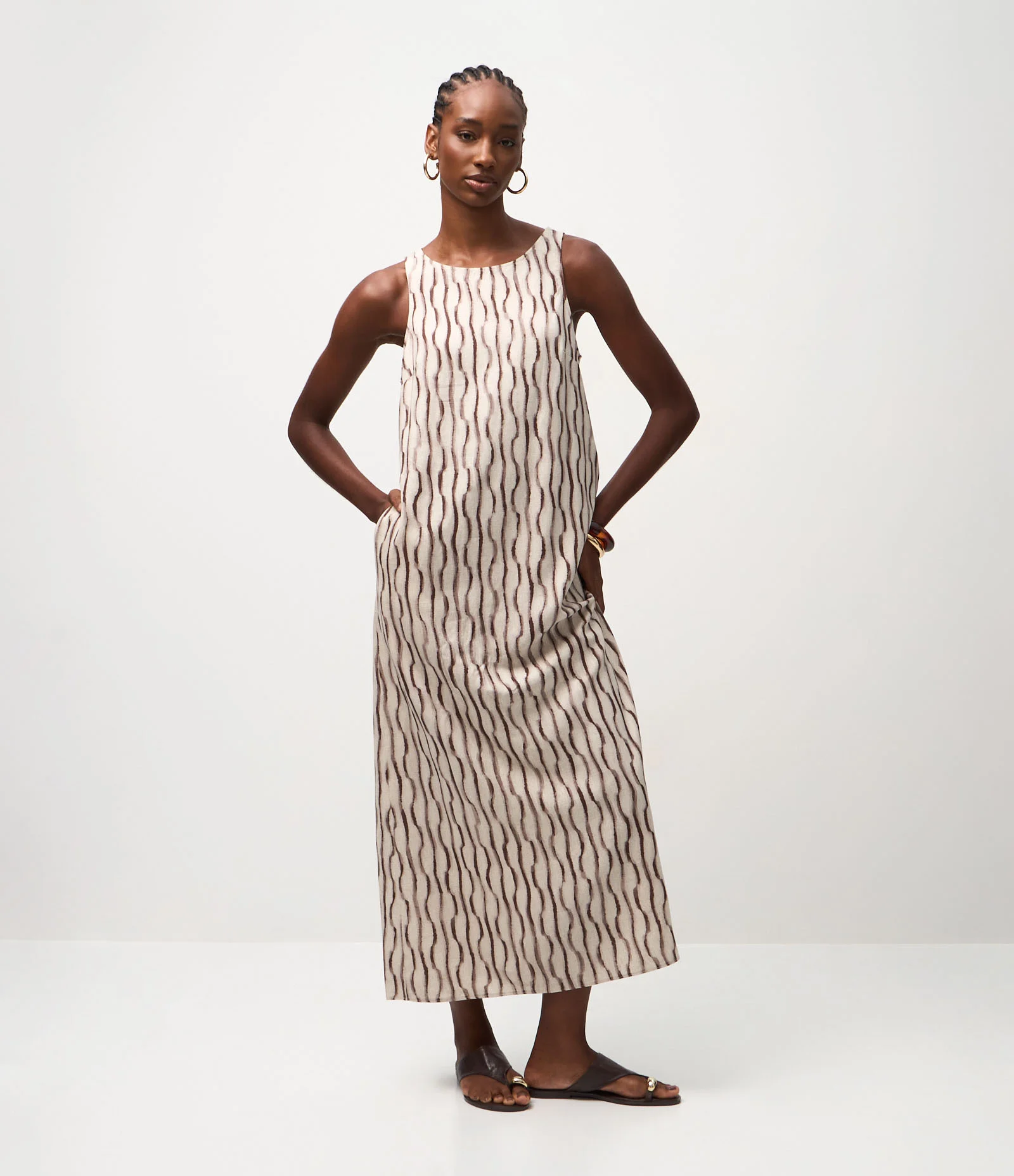 Vestido Midi Evasê com Alças Largas em Viscolinho Bege 2