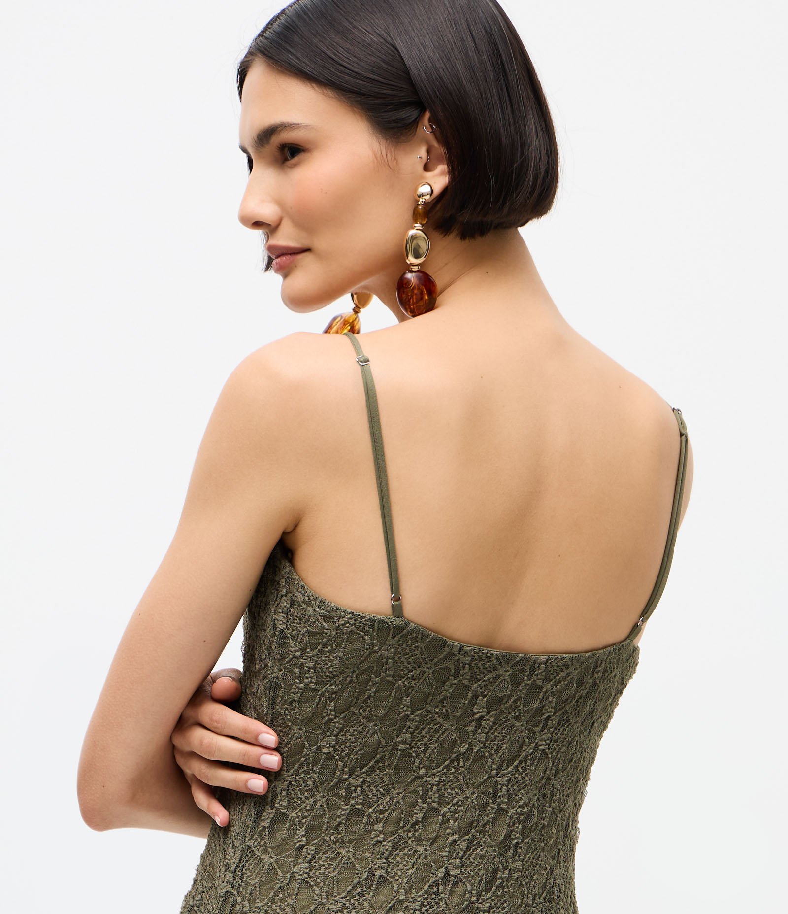 Vestido Midi em Renda com Alça Fina Verde 4