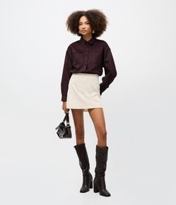 Short Saia Curto em Cotelê com Bolsos