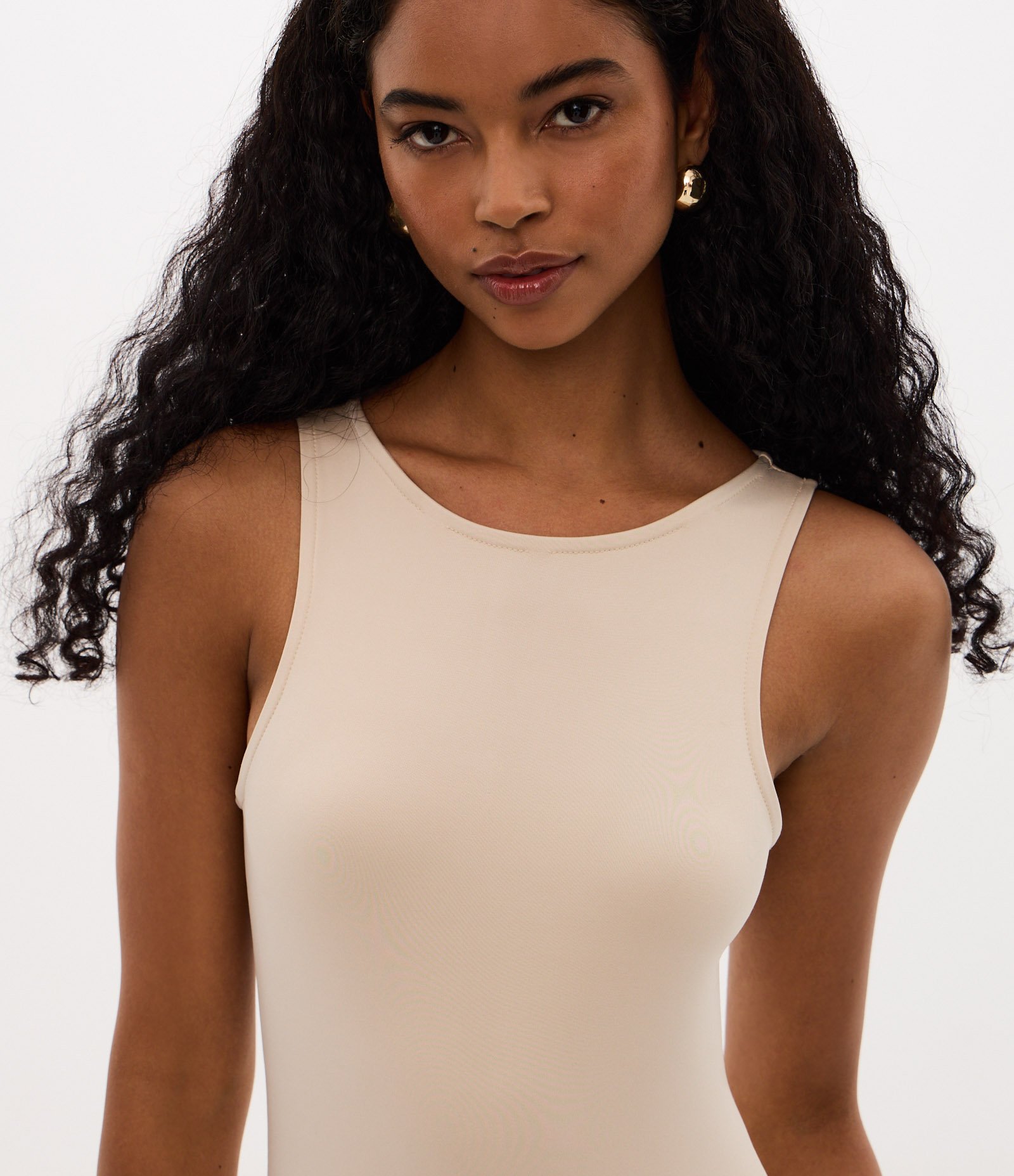 Macacão Legging com Decote Canoa Bege 2