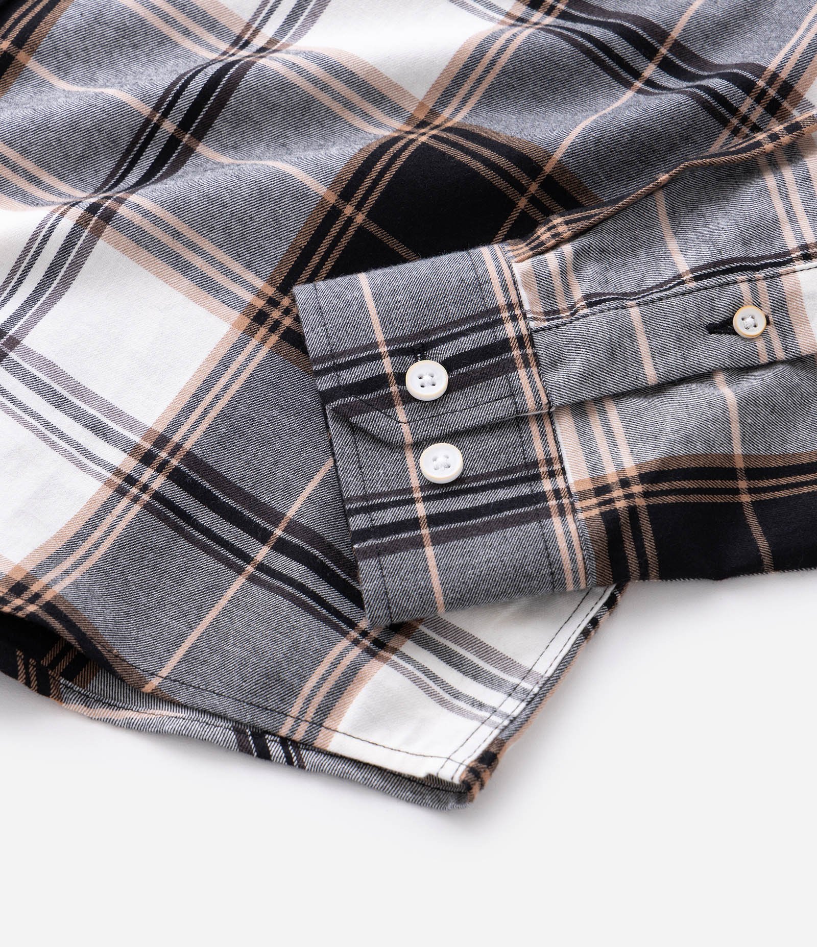 Camisa Manga Longa em Flanela e Estampa Xadrez Preto 4