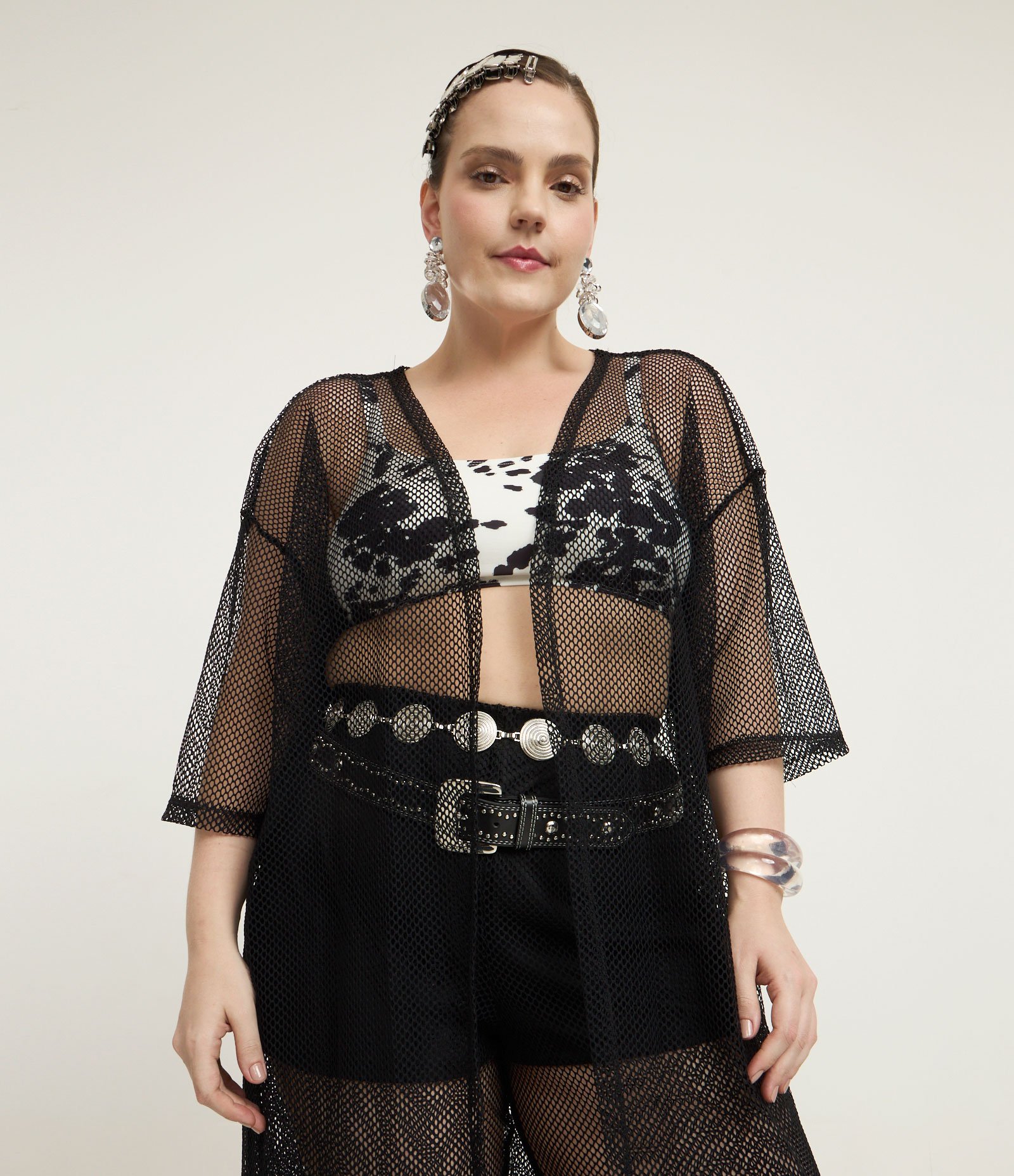 Kimono Alongado em Arrastão Curve & Plus Size Preto 1