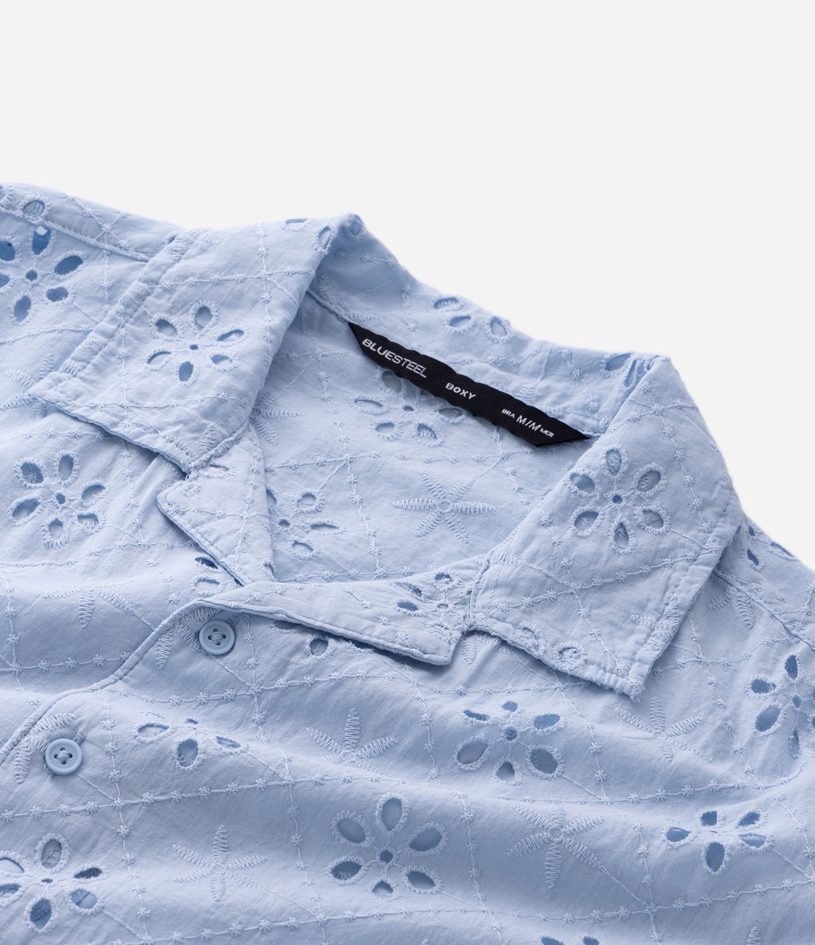 Camisa Boxy Manga Curta em Laise Floral Azul 9