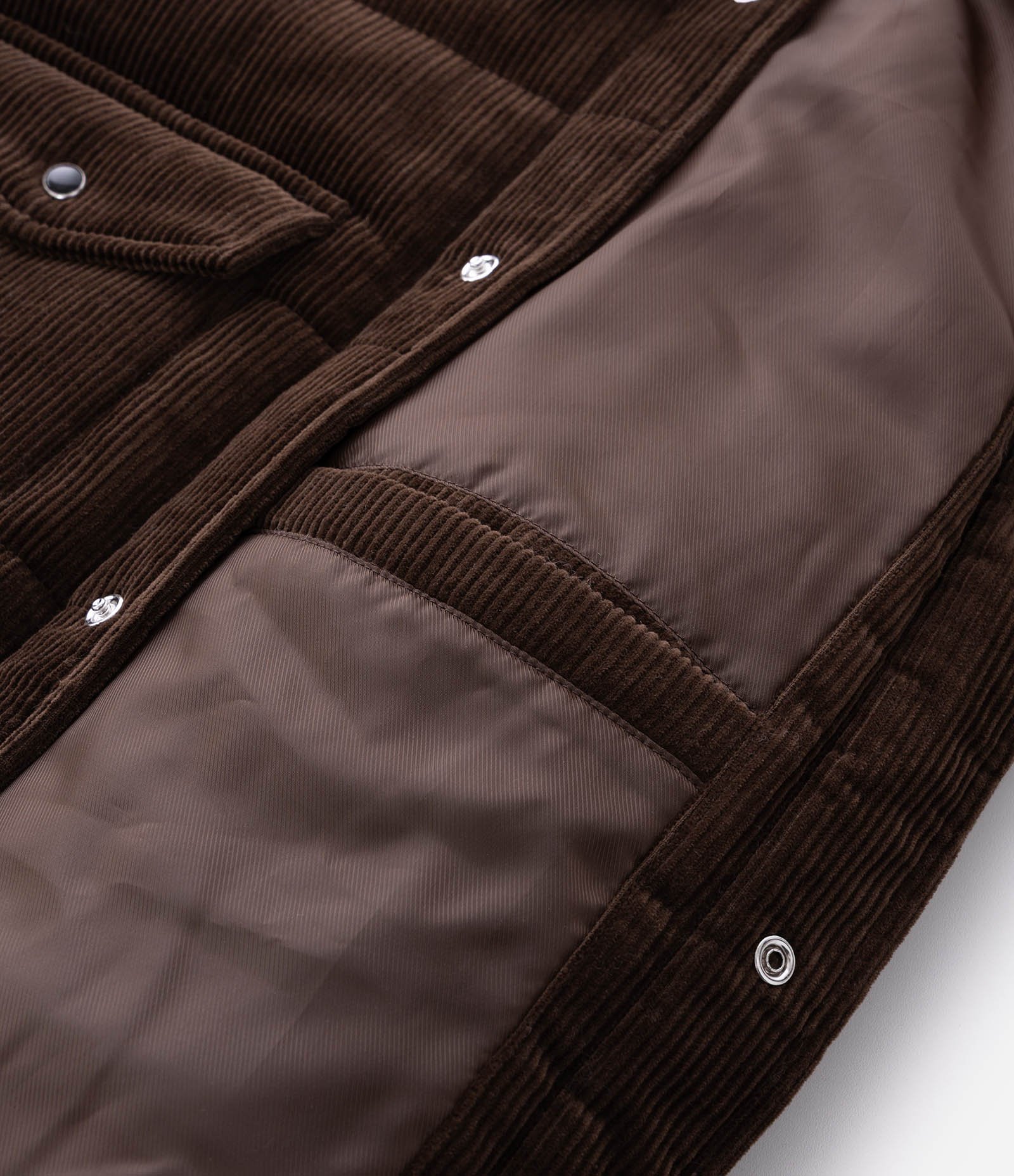 Jaqueta Puffer em Veludo Cotele e Dois Bolsos com Lapela Marrom Intenso 9