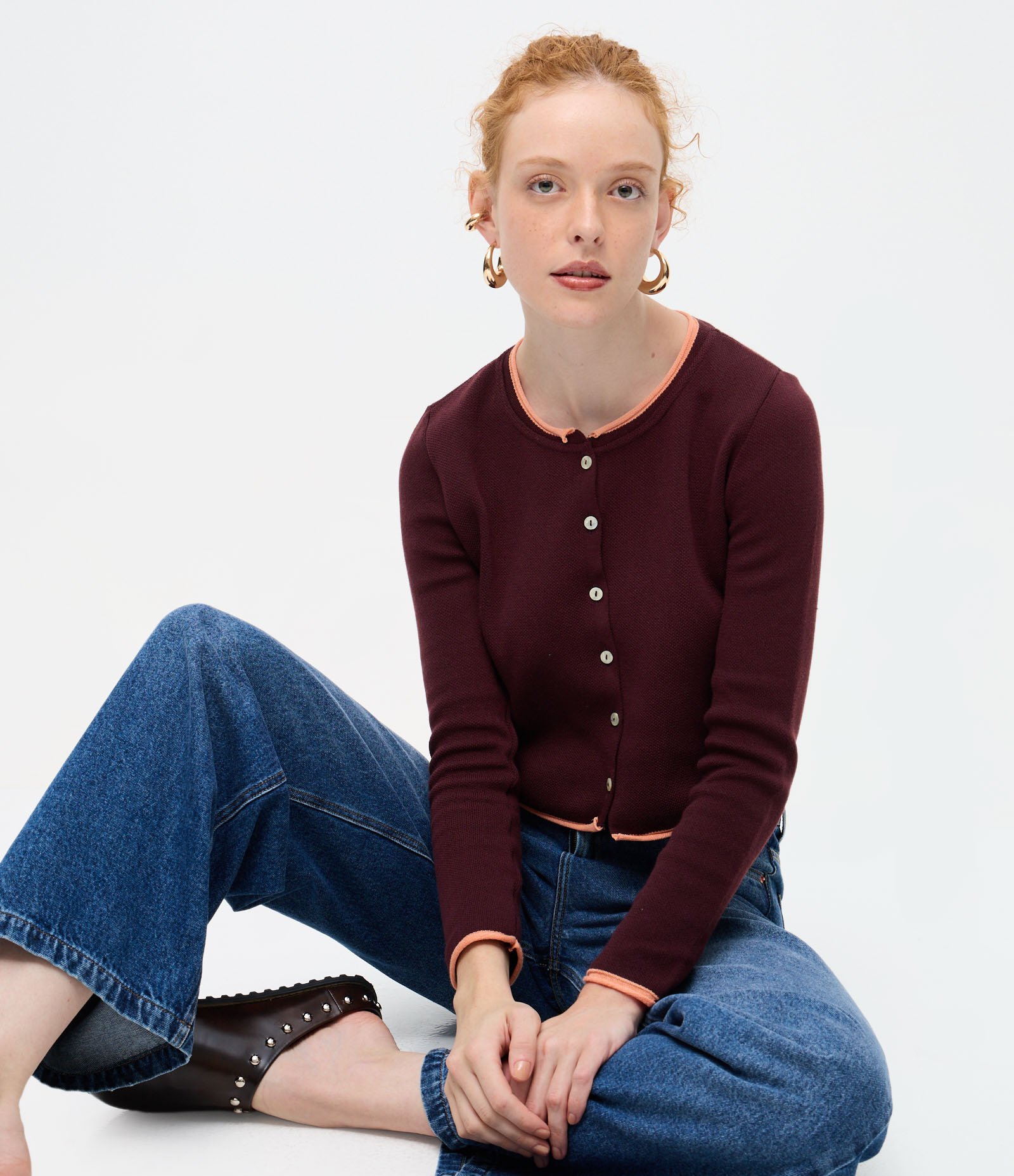 Casaco em Tricô com Acabamento Contrastante e Gola Redonda Vermelho 1