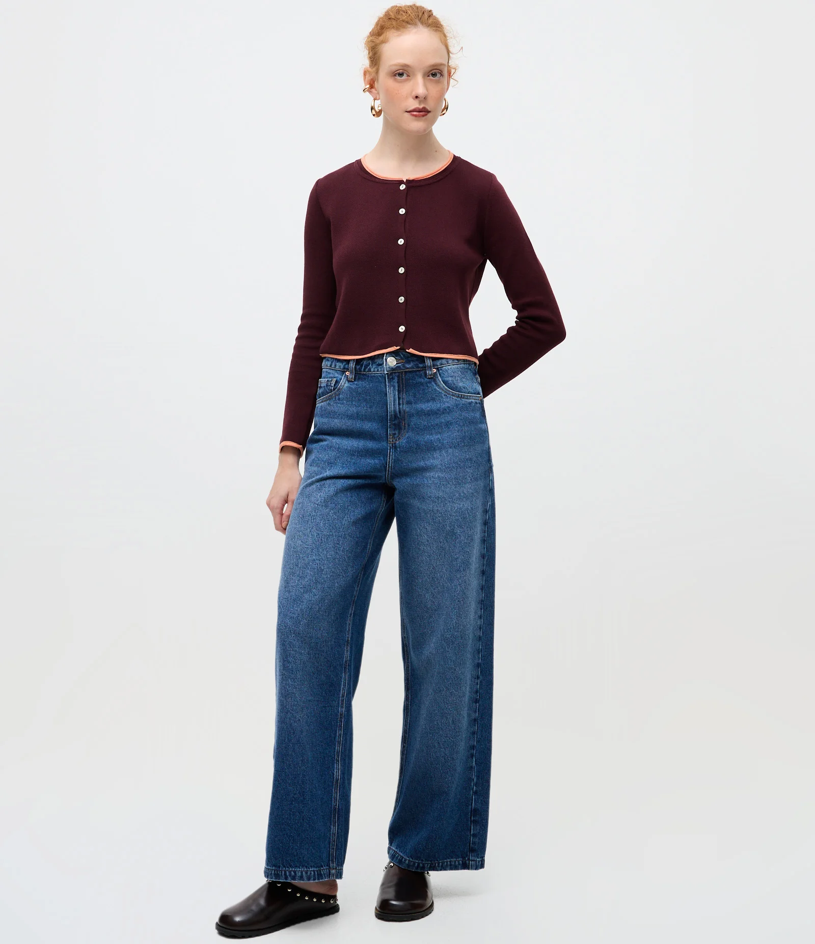 Casaco em Tricô com Acabamento Contrastante e Gola Redonda Vermelho 2