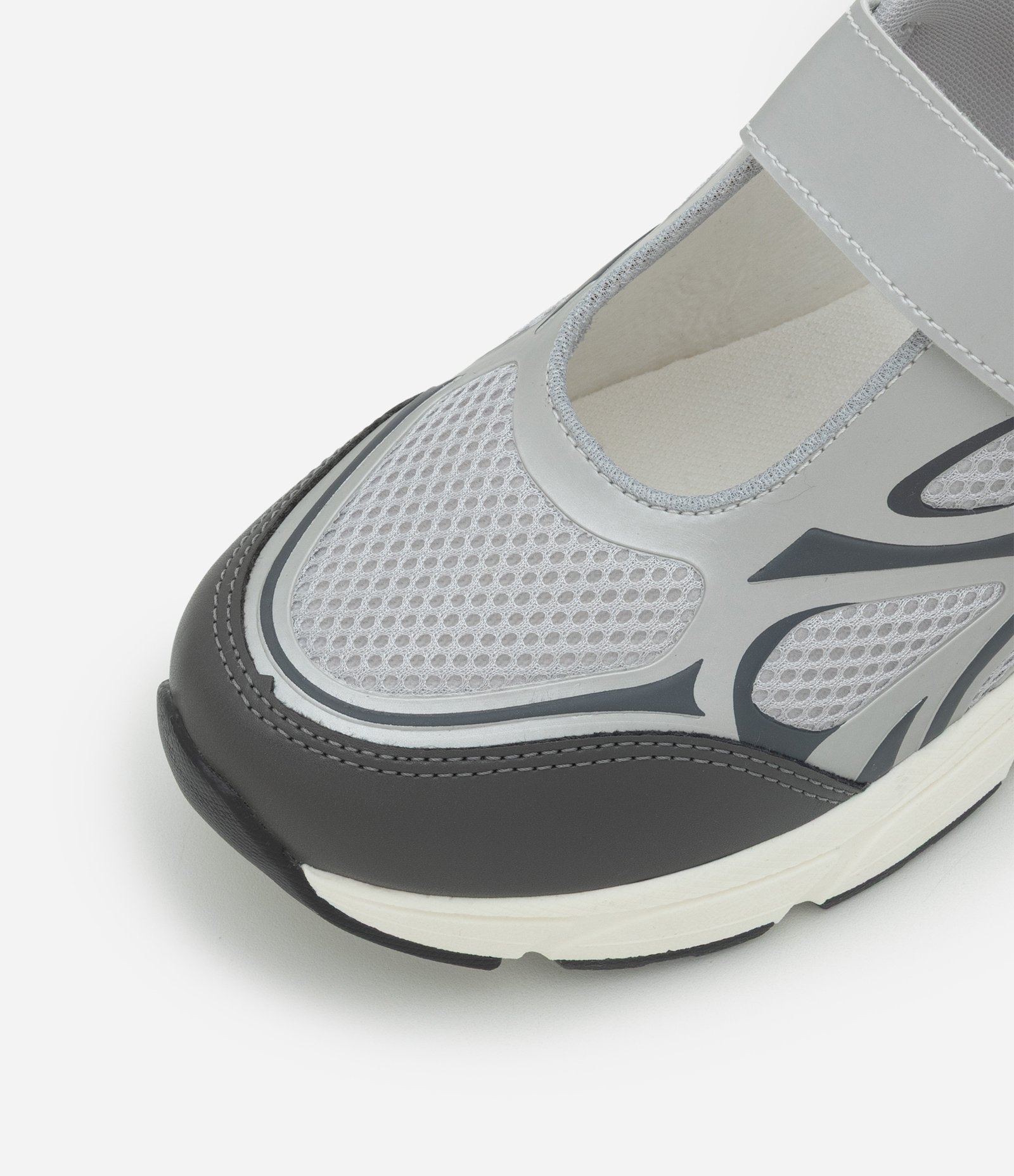 Tênis Jogging Mary Jane em PU com Tira Prata 6