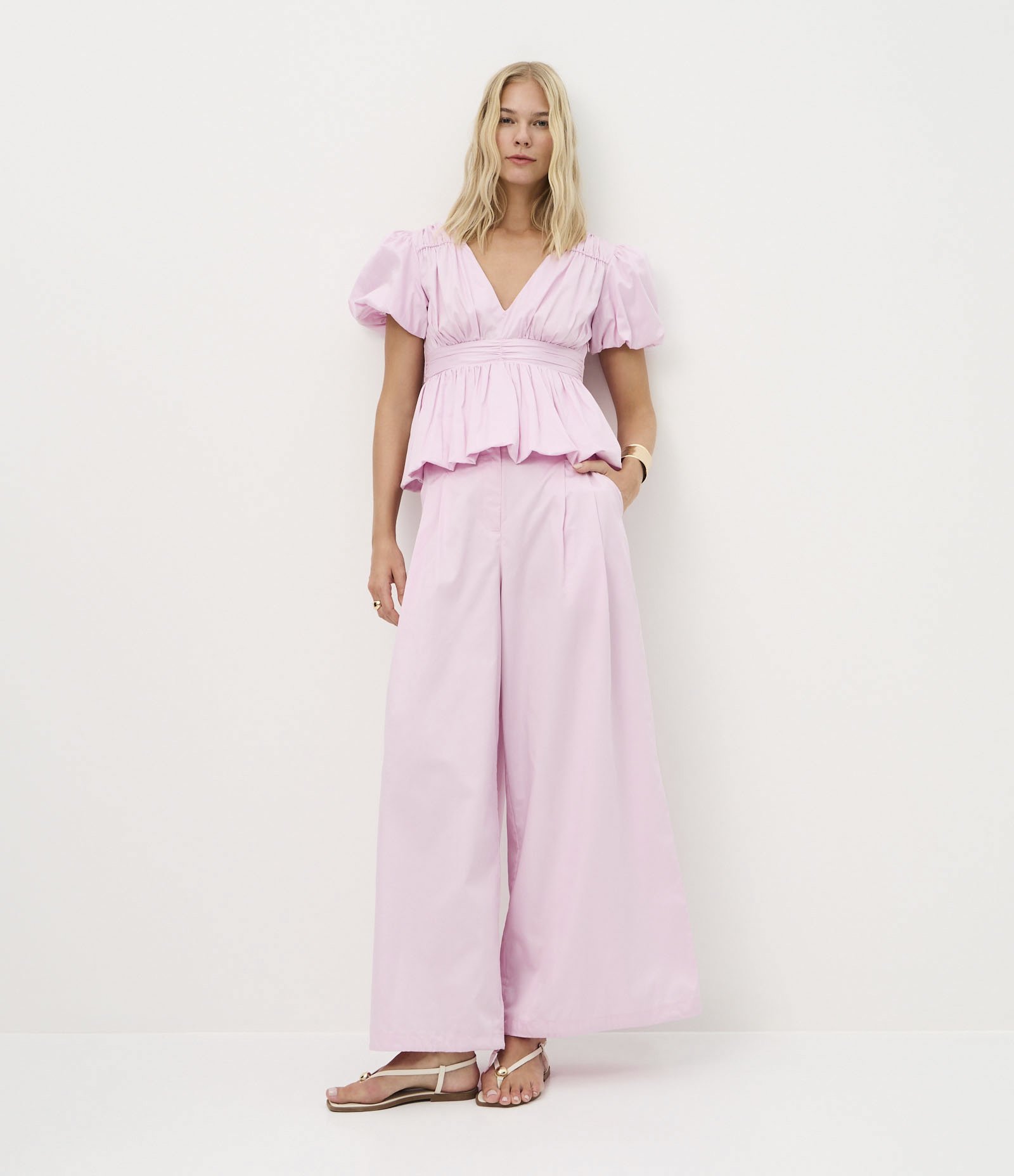 Calça Pantalona em Tricoline com Barra Ajustável Rosa Claro 1