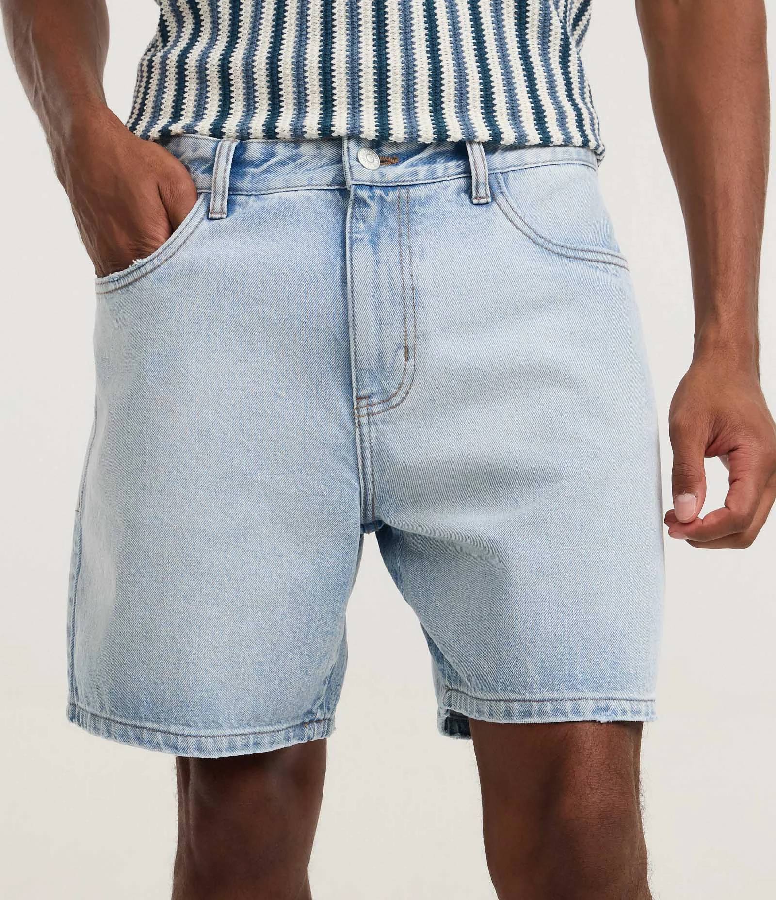 Bermuda Denim/Jeans Liso Reta Loose First Denim Azul 2