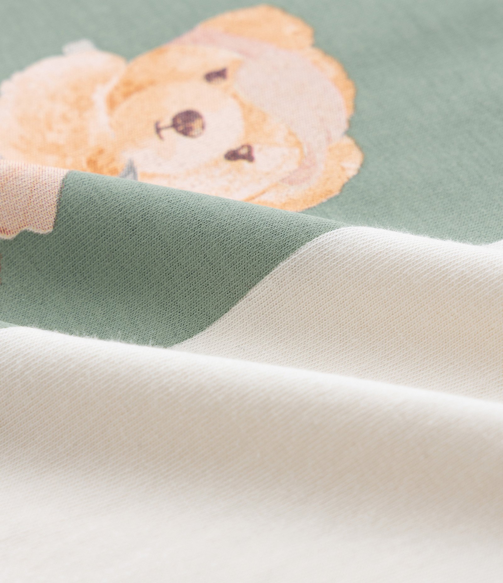 Camiseta Infantil Slim com Estampa Bear Club - Tam 5 a 14 Anos Bege 3