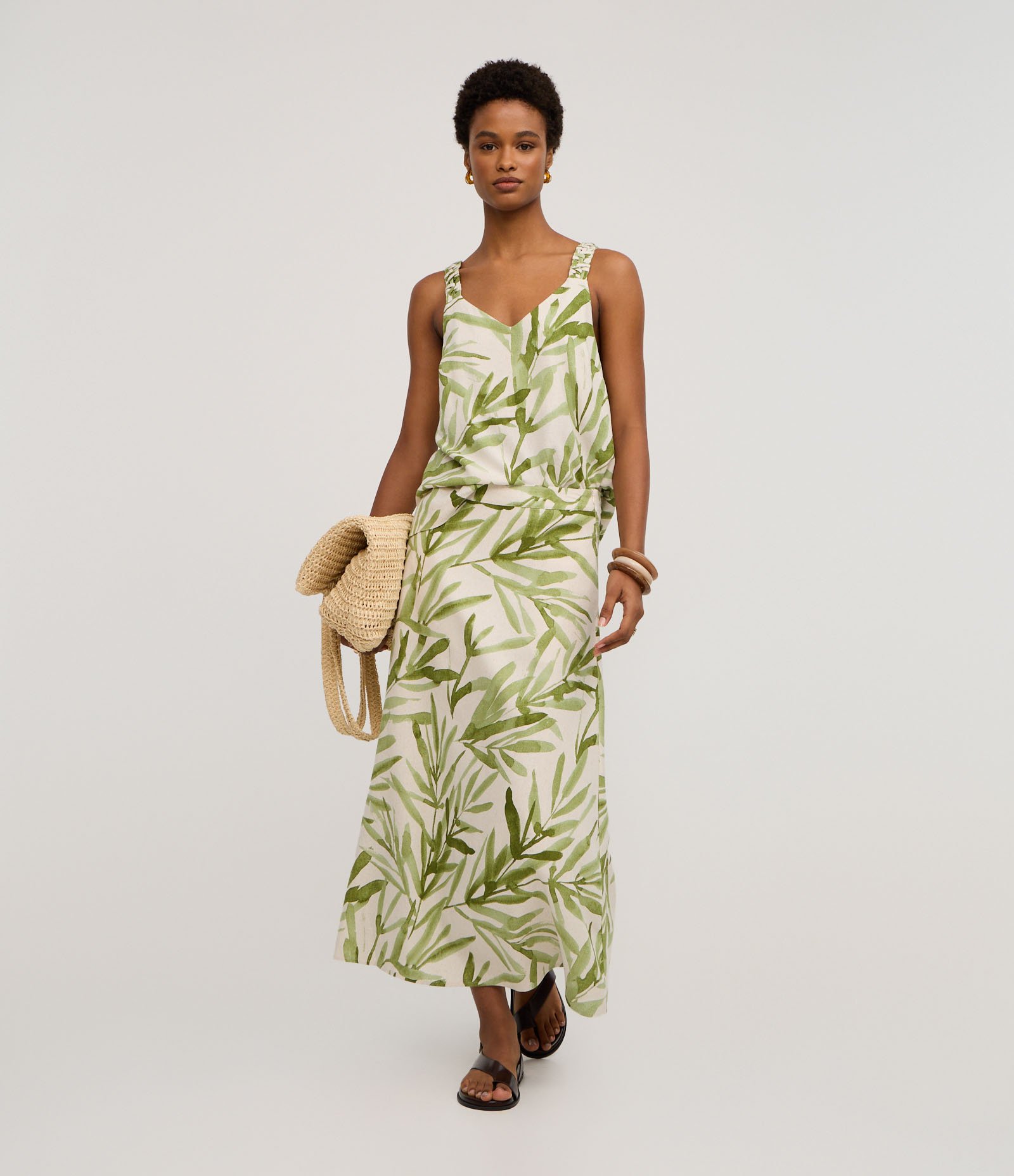 Saia Midi em Viscolinho com Estampa Folhagem e Cós Elástico Verde 2