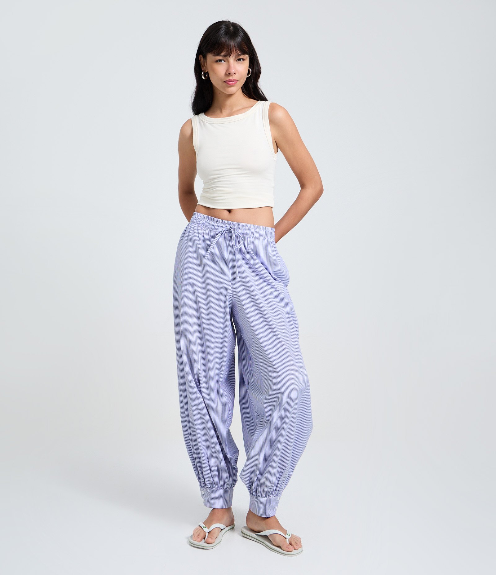 Calça Aladim Alfaiatada com Listras e Amarração Azul 1