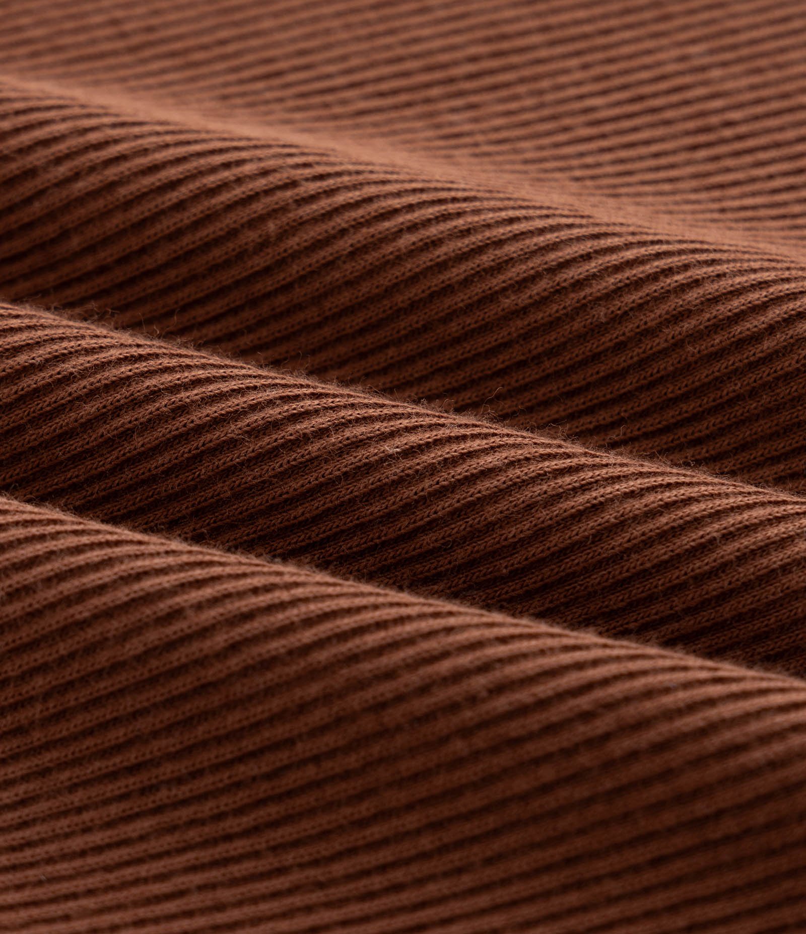 Regata em Ribana com Retilínea no Decote Curve & Plus Size Marrom 7