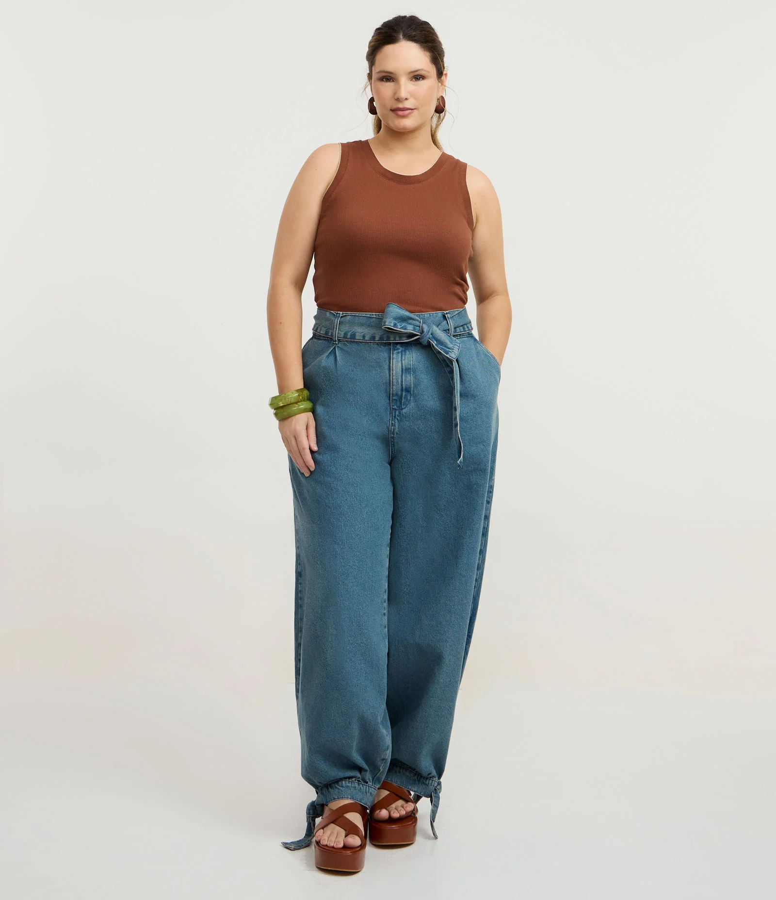 Regata em Ribana com Retilínea no Decote Curve & Plus Size Marrom 2