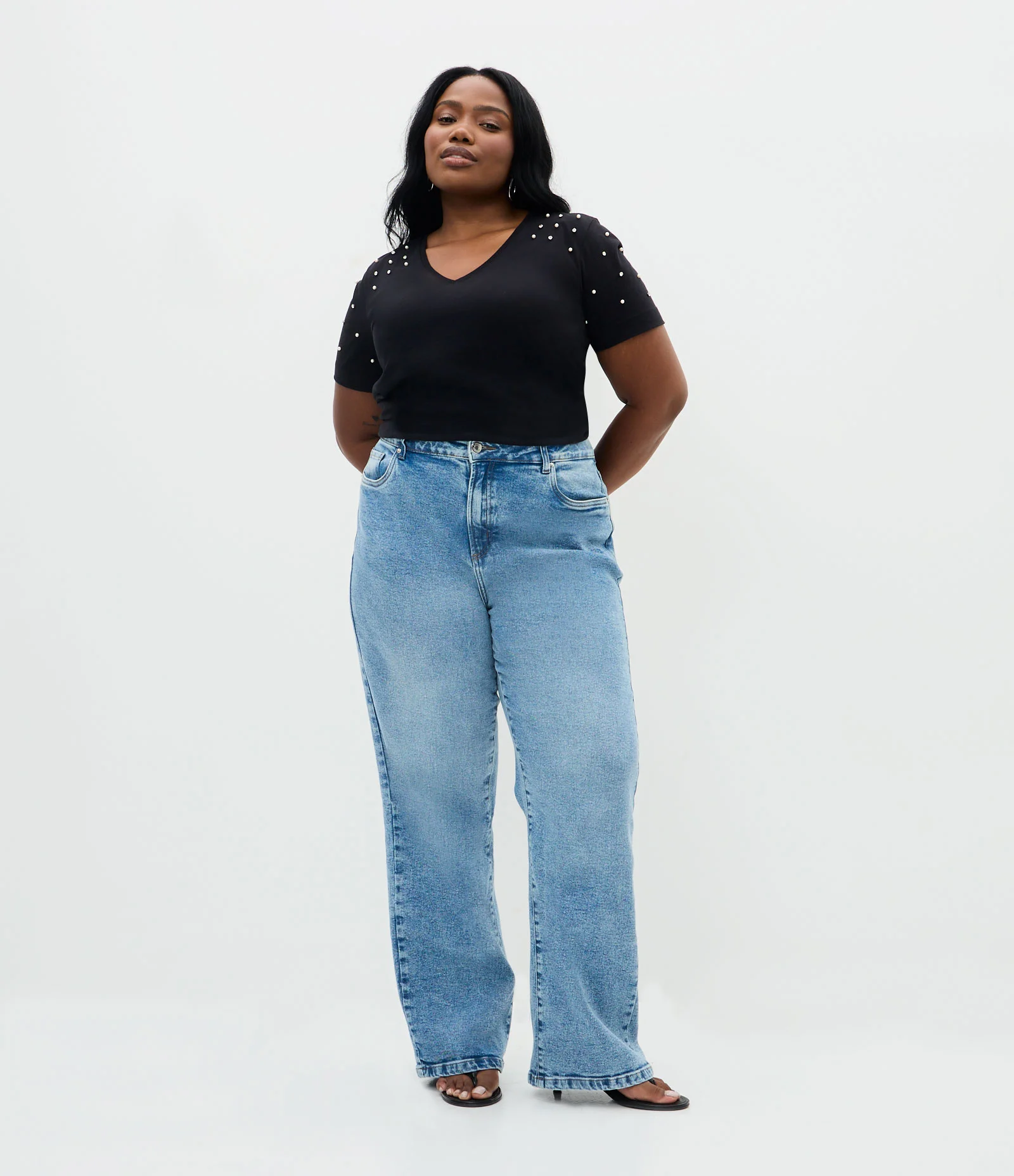 Blusa Regular em Algodão com Aplicação de Strass Curve & Plus Size Preto 2