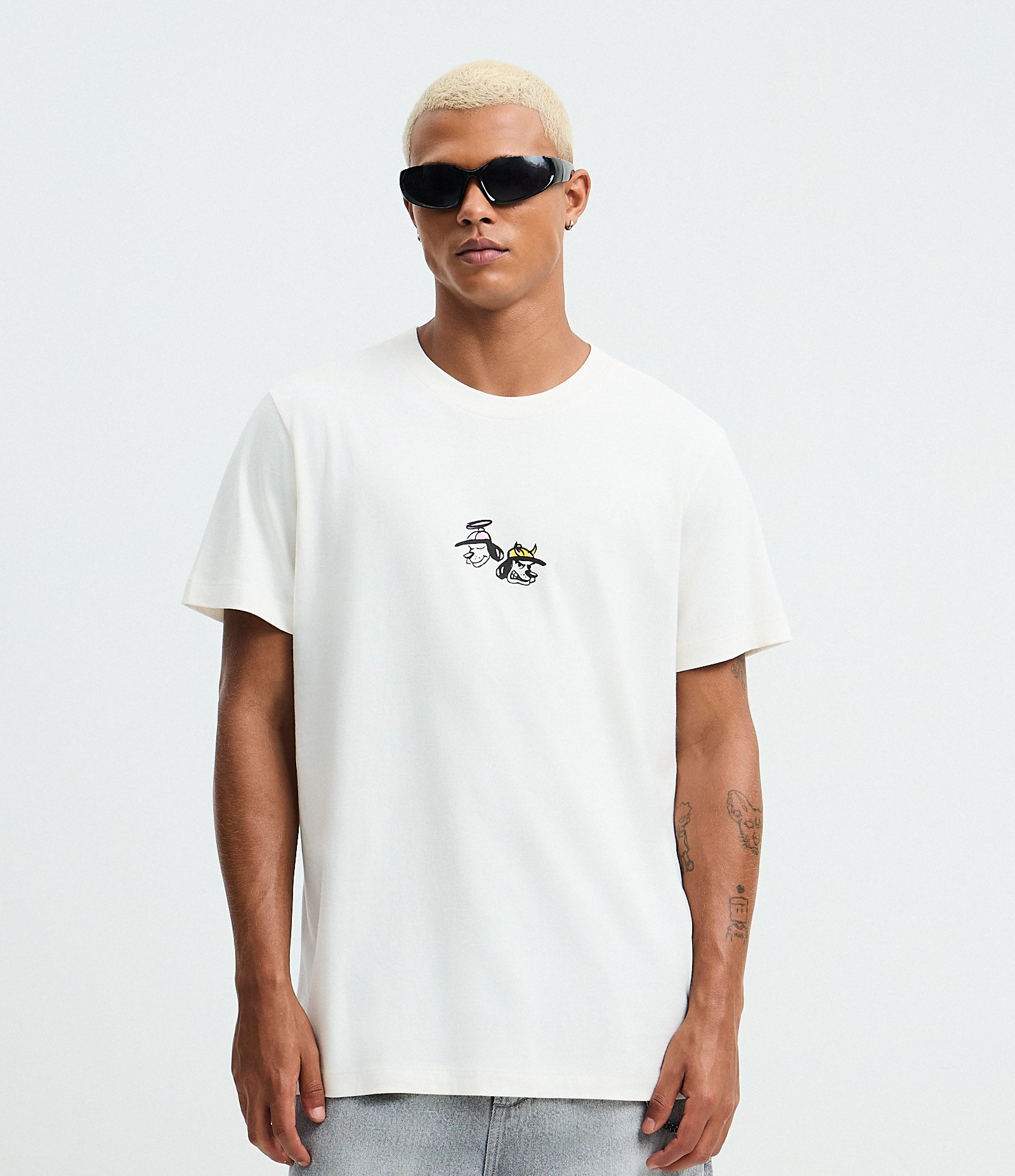 Camiseta Comfort em Algodão com Estampa Dog Spray Branco 3