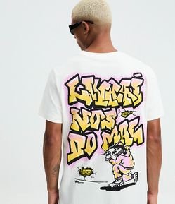 Camiseta Comfort em Algodão com Estampa Dog Spray