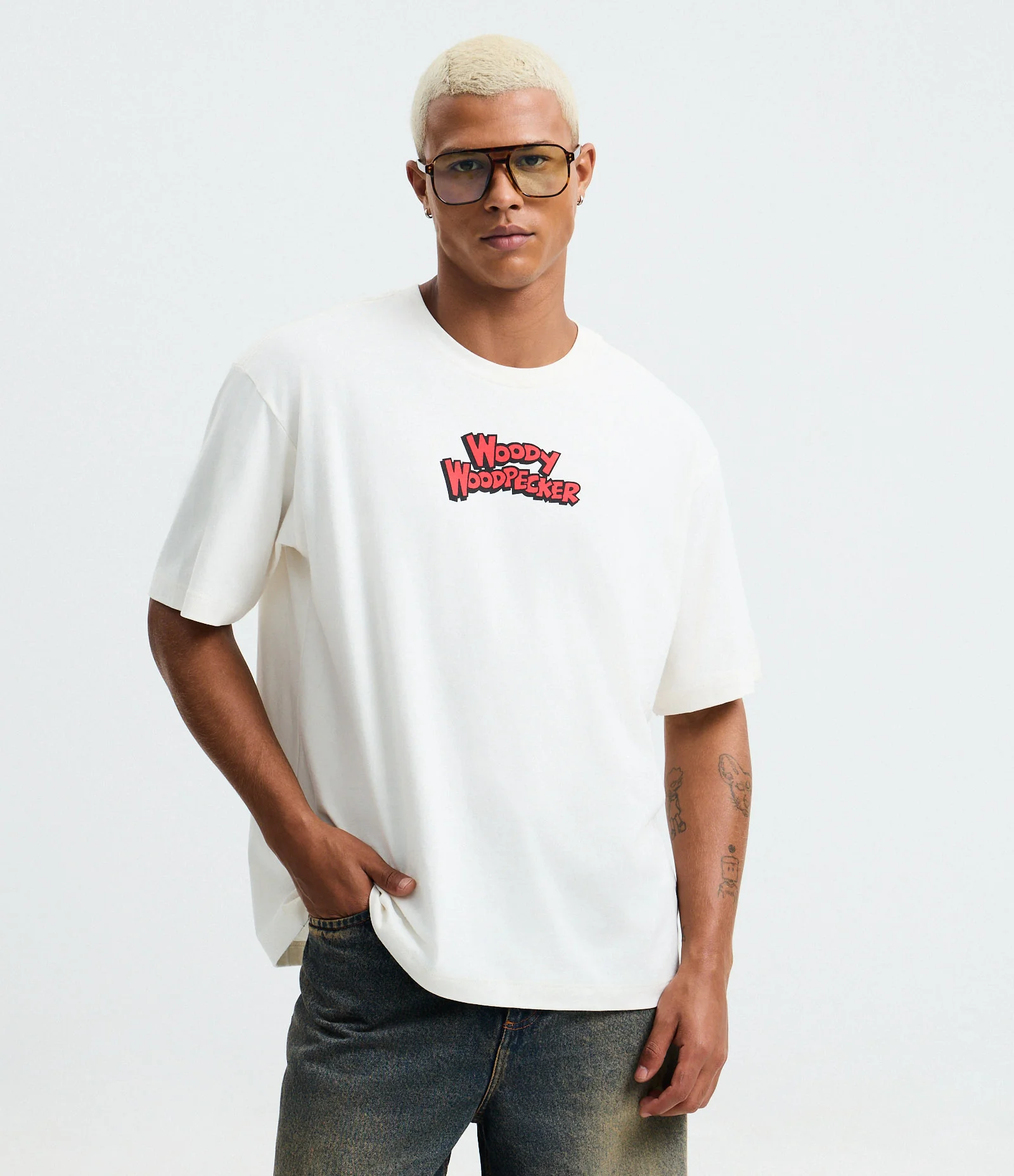 Camiseta Boxy em Algodão com Estampa do Pica-Pau Branco 2